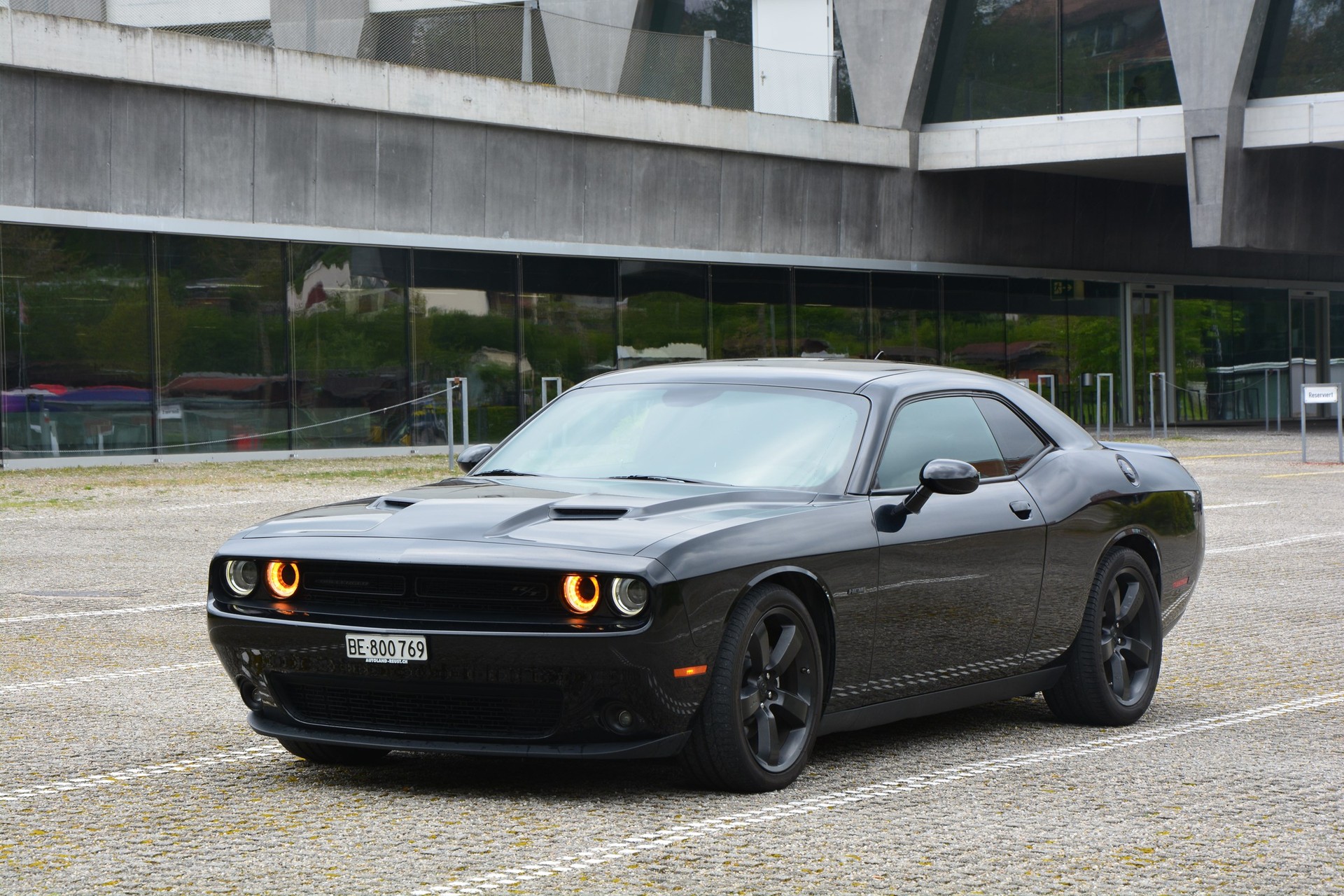 DODGE Challenger-image-0