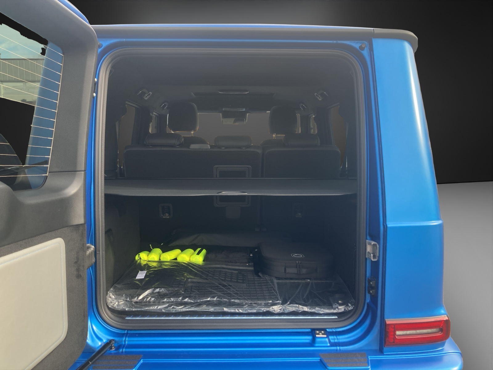 MERCEDES-BENZ G 580 EQ 116kWh-image-7