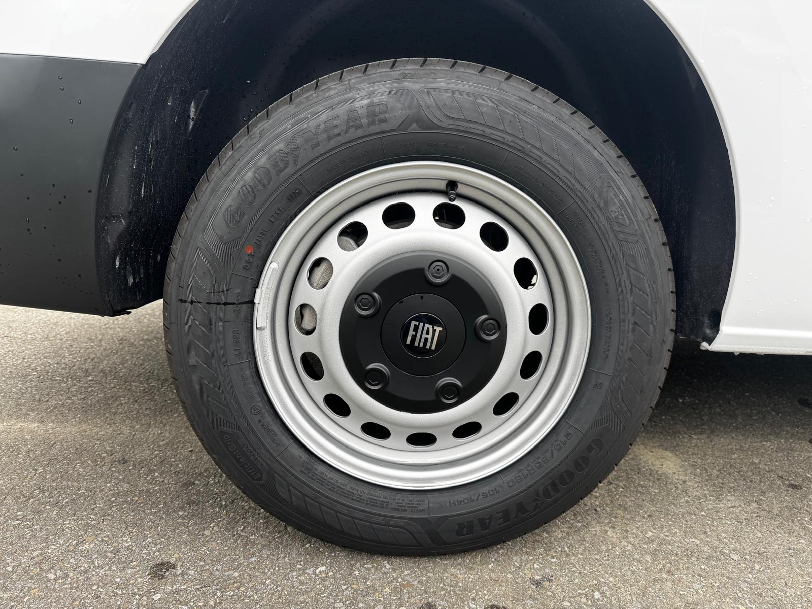 FIAT Scudo 2.2 HDI Automat 180PS-image-18