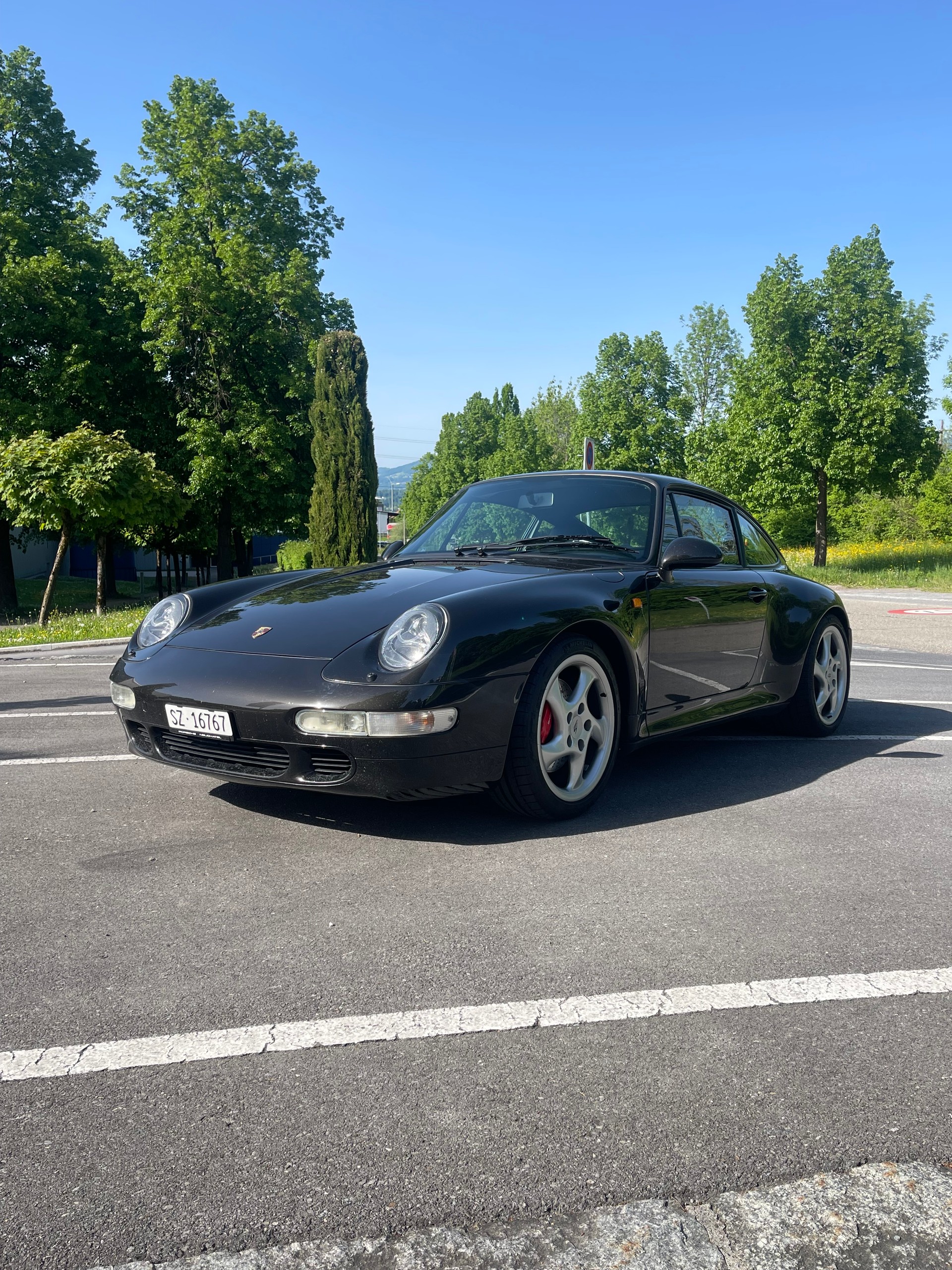 PORSCHE 911 Carrera 4S-image-7
