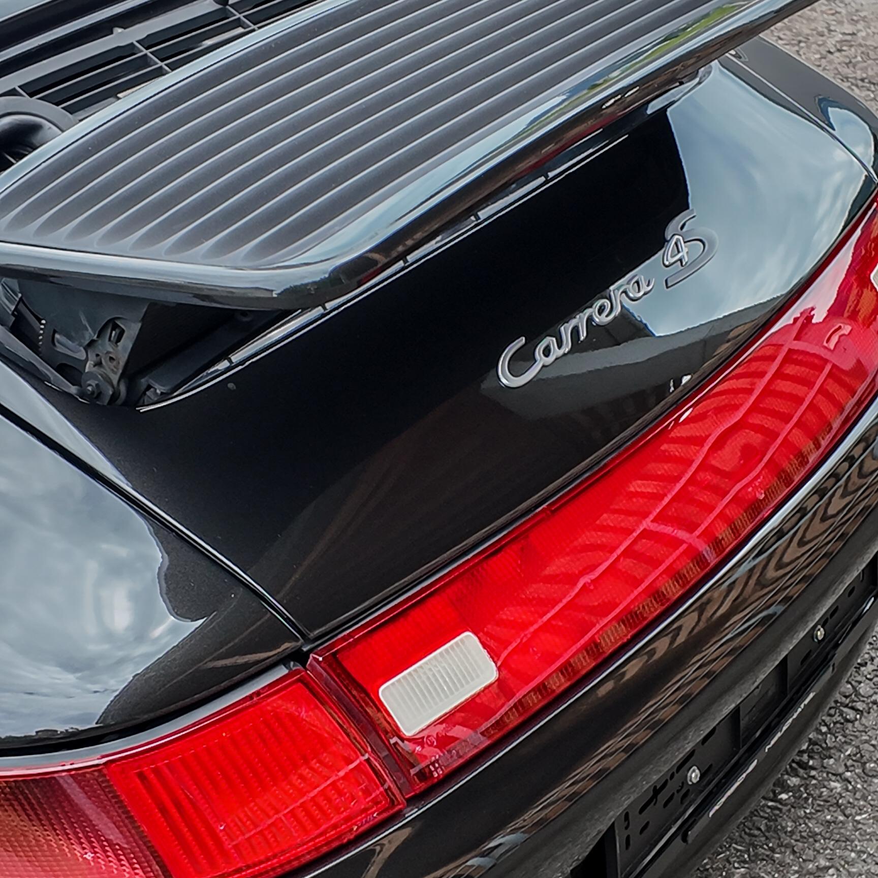 PORSCHE 911 Carrera 4S-image-3