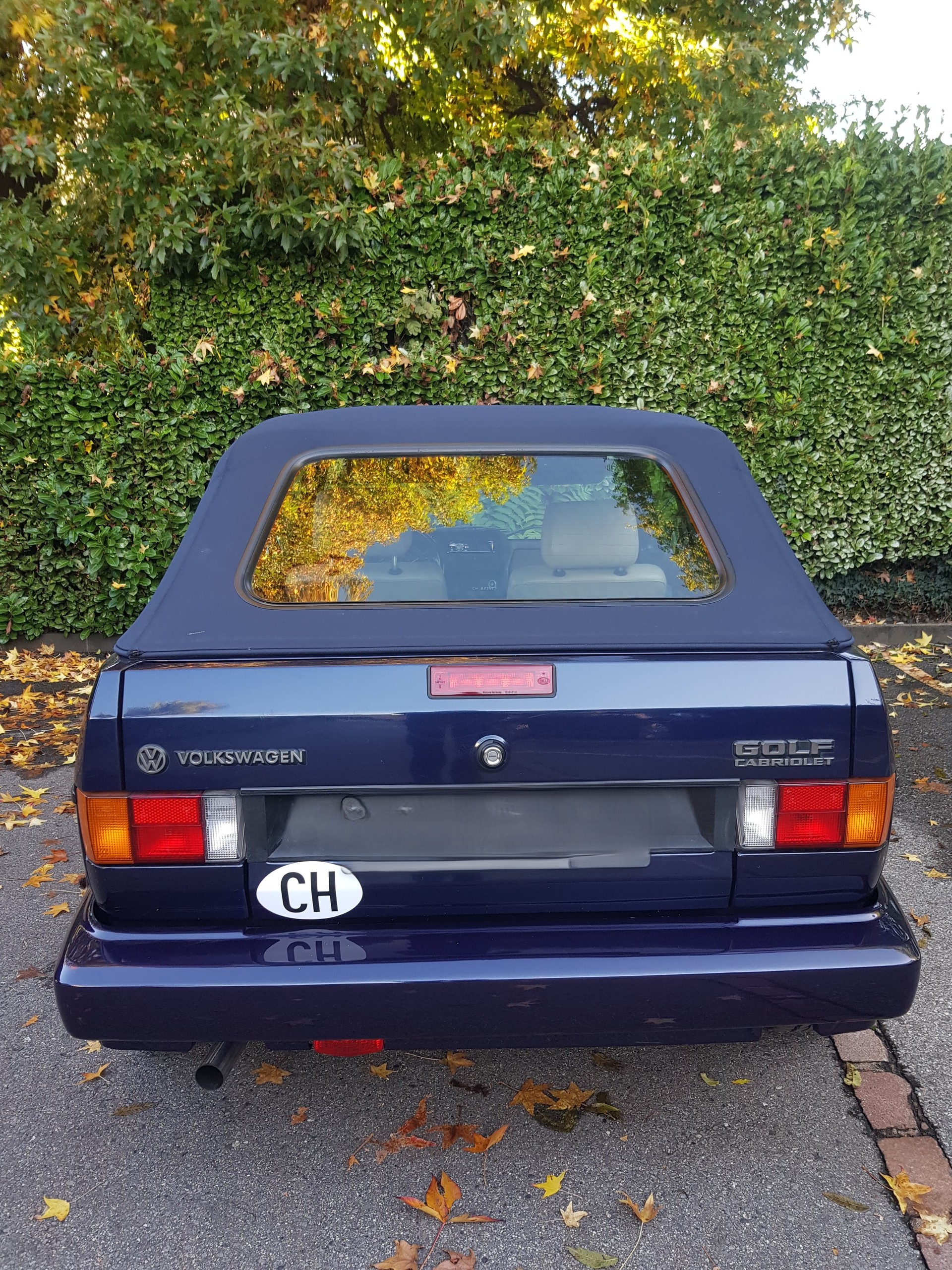 VW Golf Cabriolet 1800 Classic-Line Leder-image-4