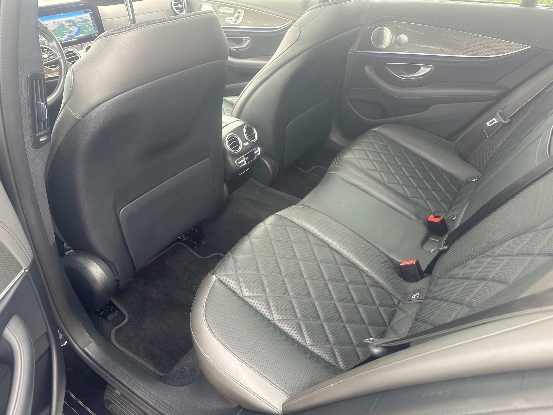 MERCEDES-BENZ E 450 Exclusive 4Matic 9G-Tronic-image-10