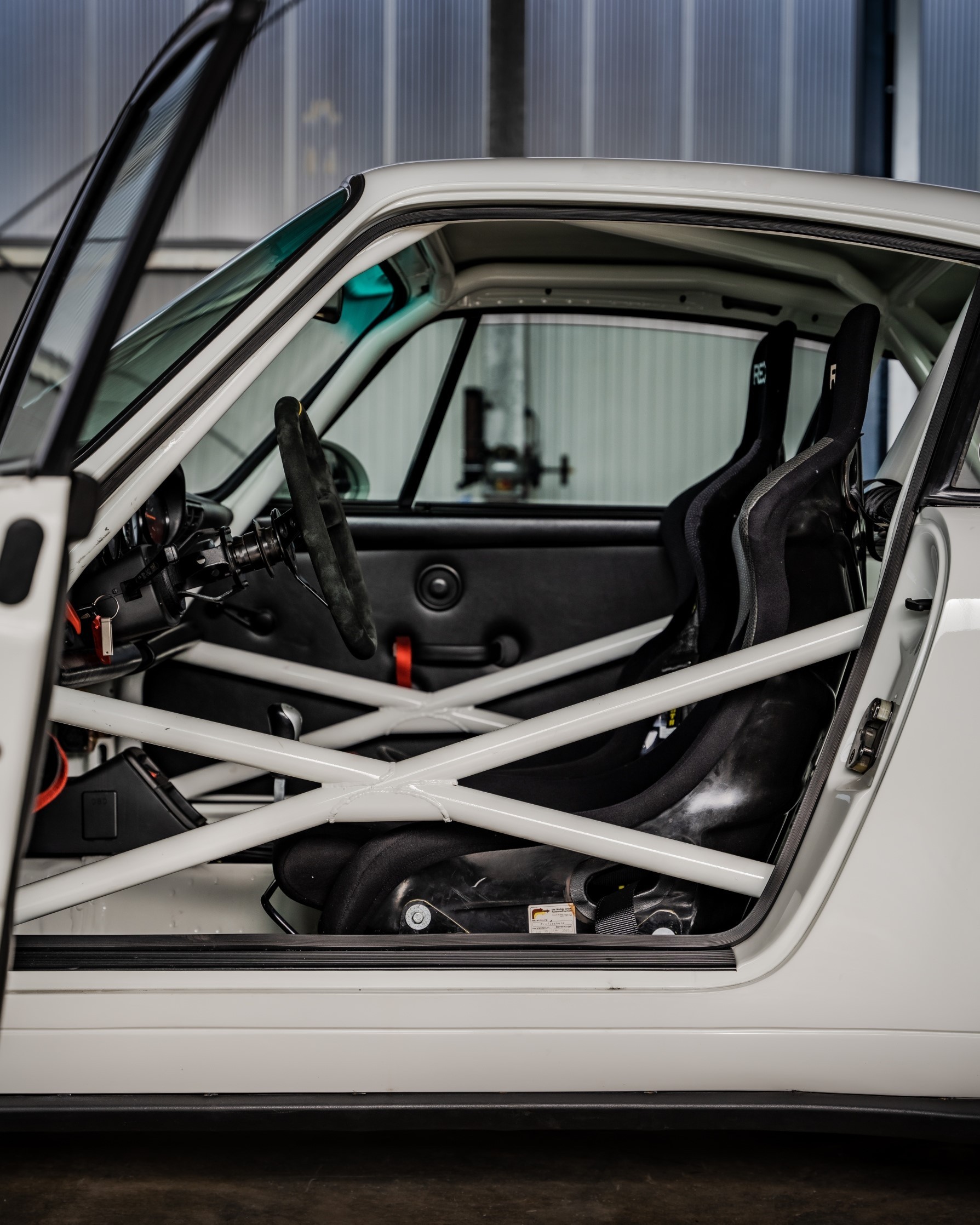 PORSCHE 993 CUP-image-3