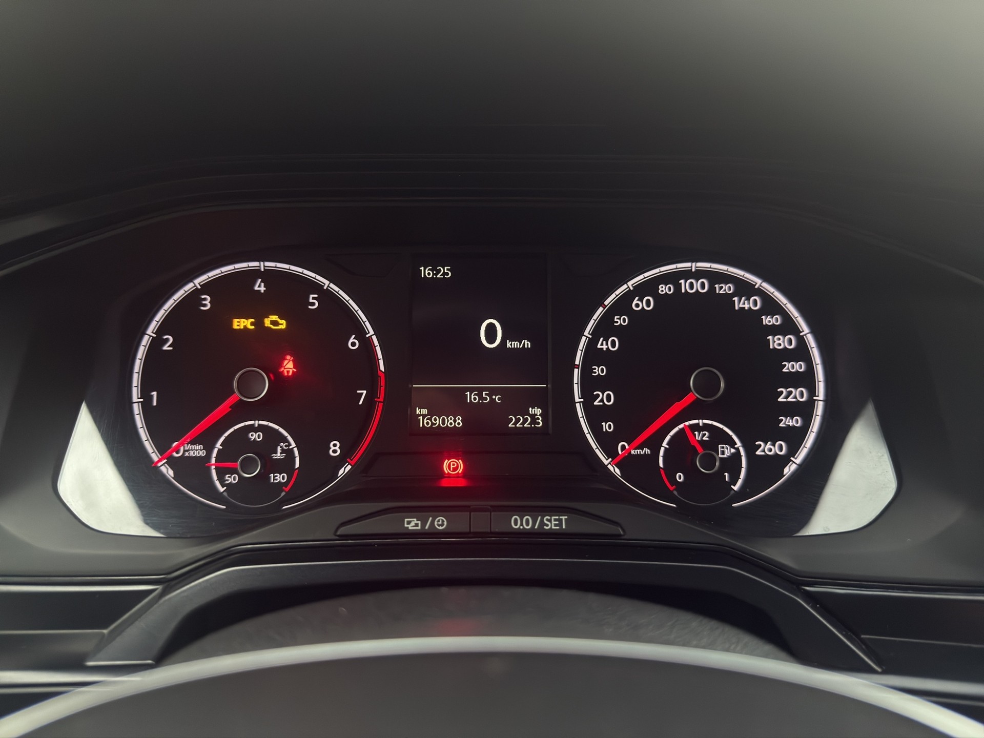 VW Polo 1.0 TSI BMT Trendline-image-9