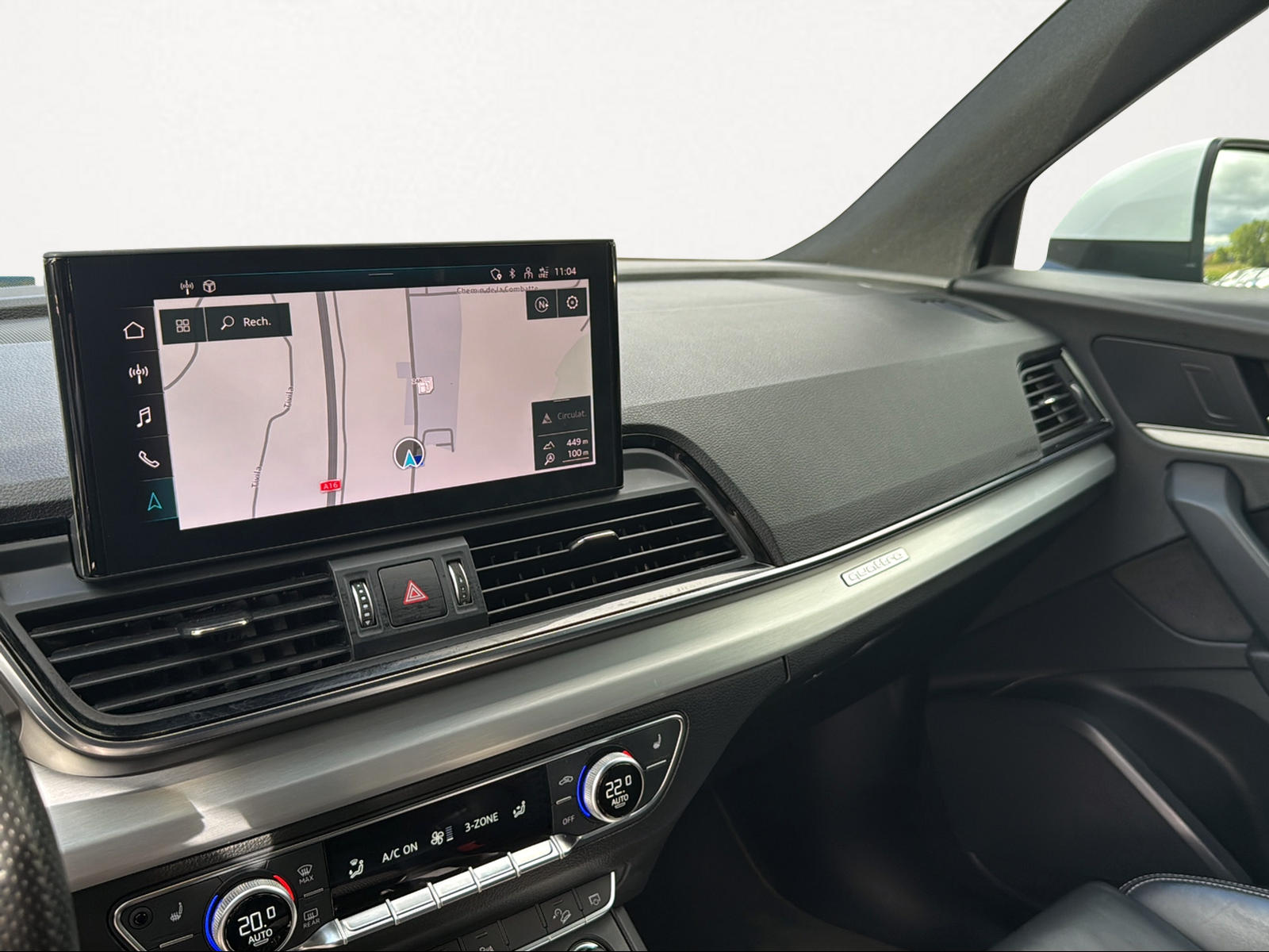 AUDI Q5 40 TDI S-line quattro S-tronic-image-9