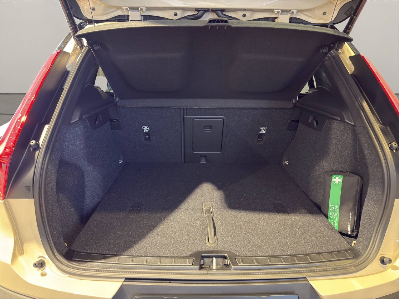 VOLVO EX40 Twin Ultra AWD-image-6
