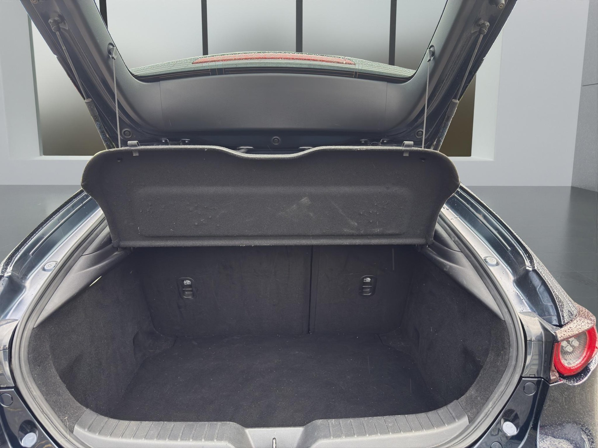 MAZDA 3 Hatchback 2.0 186 Ambition Plus-image-20