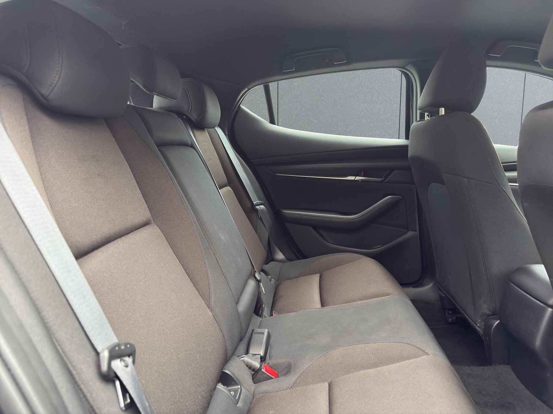MAZDA 3 Hatchback 2.0 186 Ambition Plus-image-19
