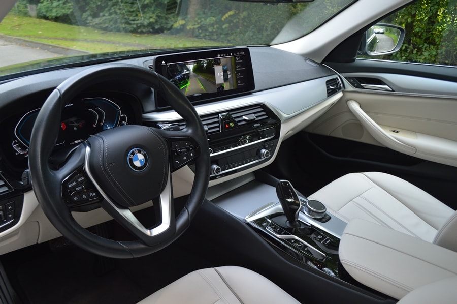 BMW 545e xDrive Steptronic-image-6