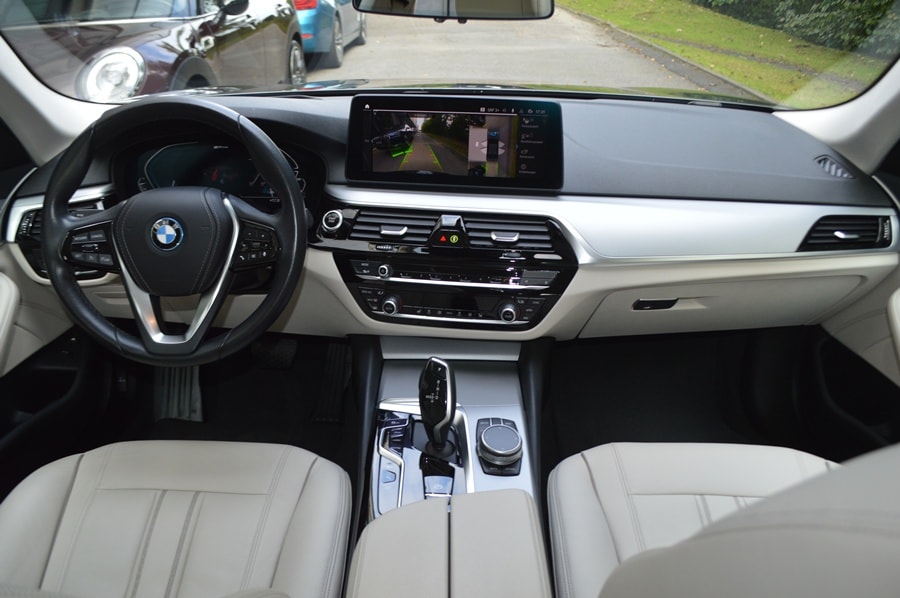 BMW 545e xDrive Steptronic-image-9