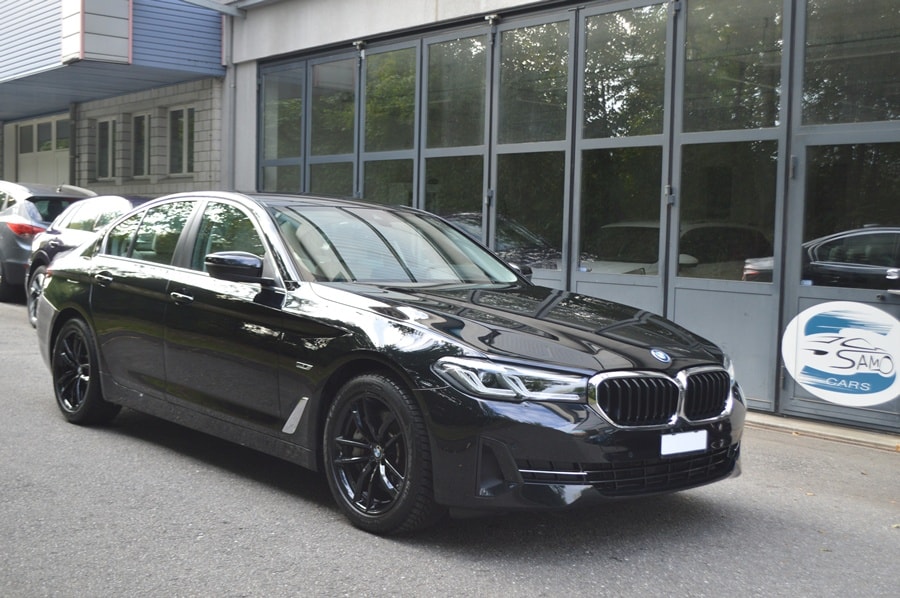 BMW 545e xDrive Steptronic-image-14