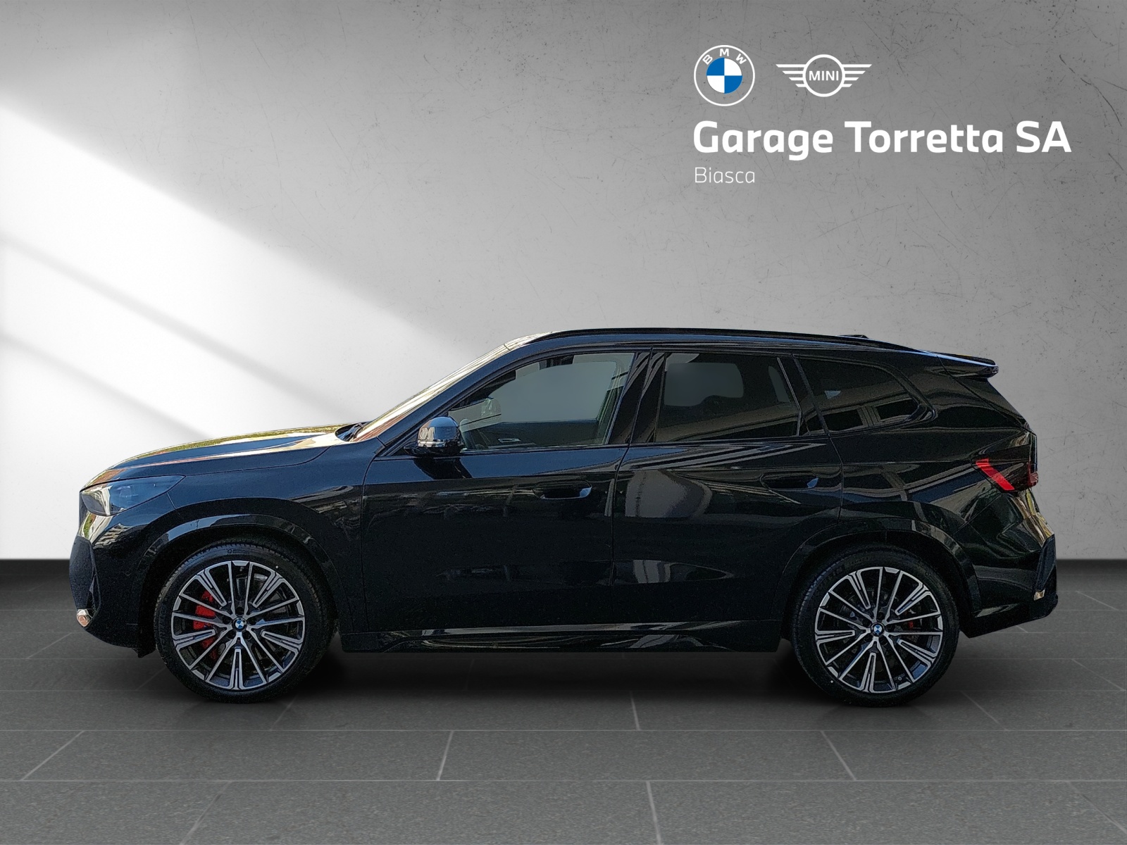 BMW X1 xDrive 20d 48V M Sport Pro-image-1