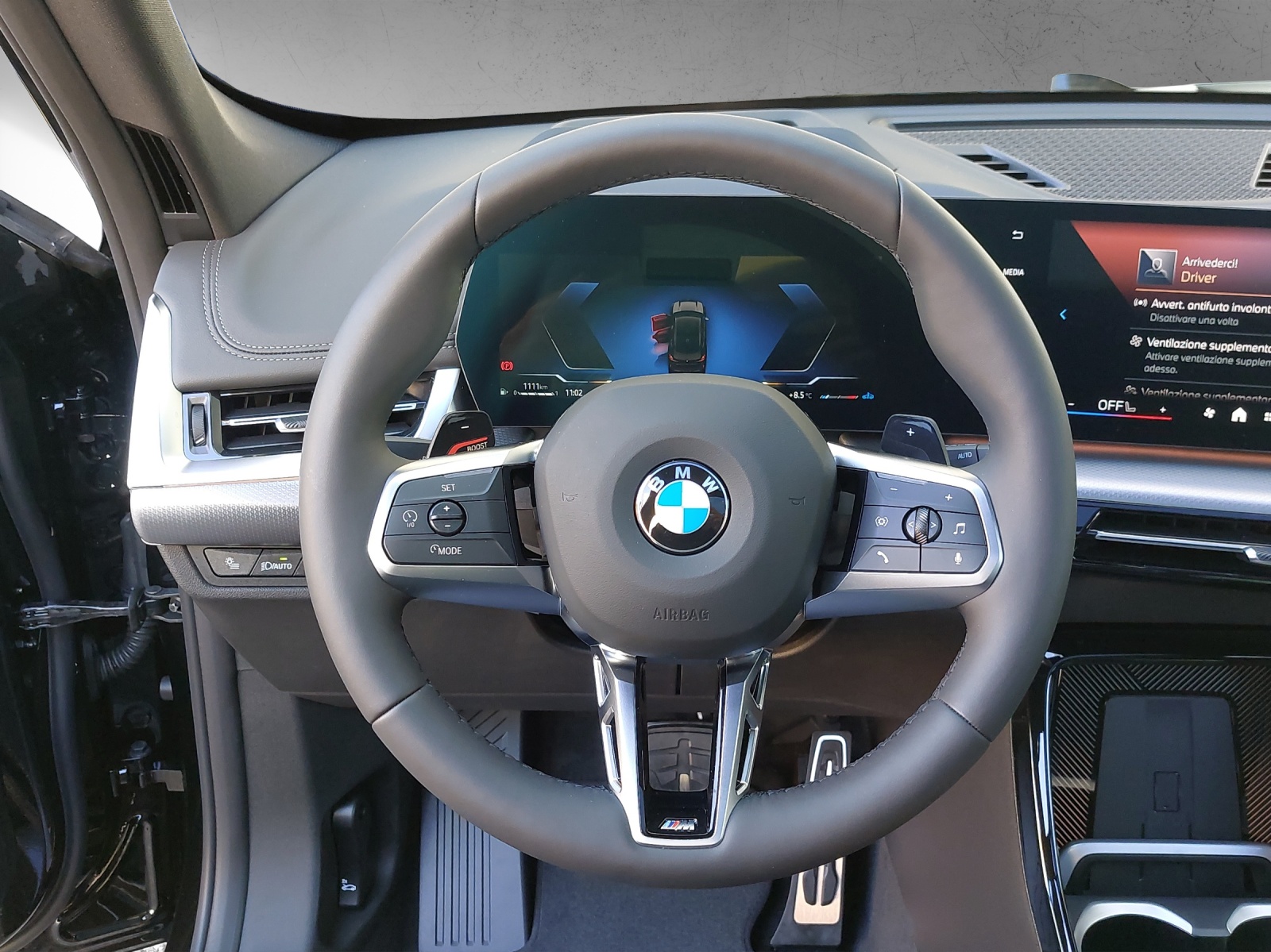 BMW X1 xDrive 20d 48V M Sport Pro-image-12