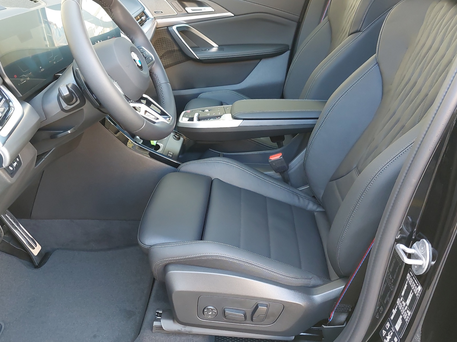 BMW X1 xDrive 20d 48V M Sport Pro-image-15