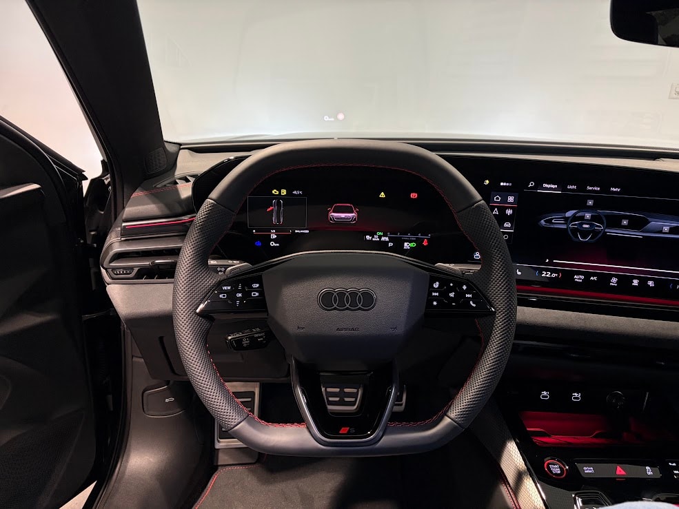 AUDI S5 Limousine TFSI quattro S tronic-image-5