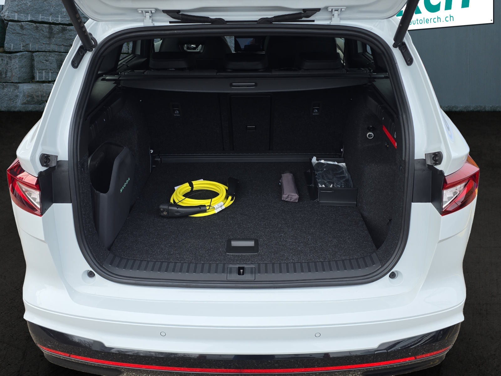 SKODA Enyaq 85x 4x4 RS-image-5
