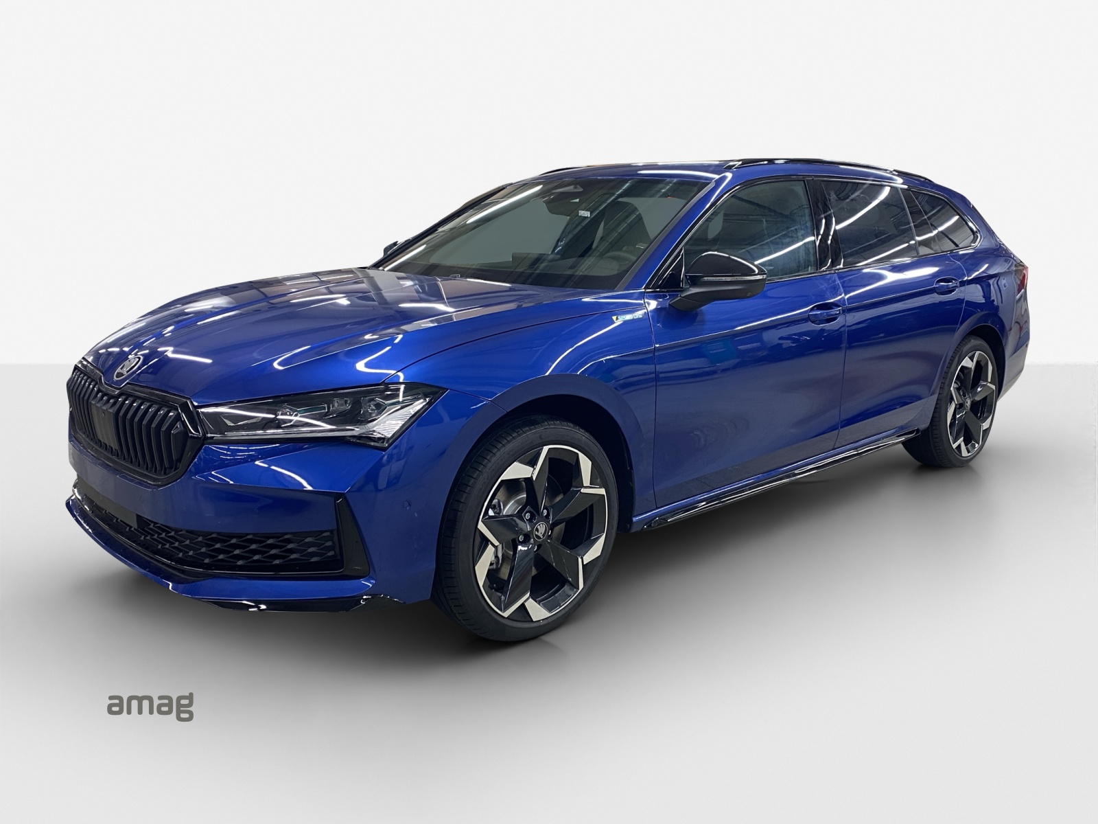 SKODA Superb Combi 2.0 TSI Sportline 4x4 DSG-image-0