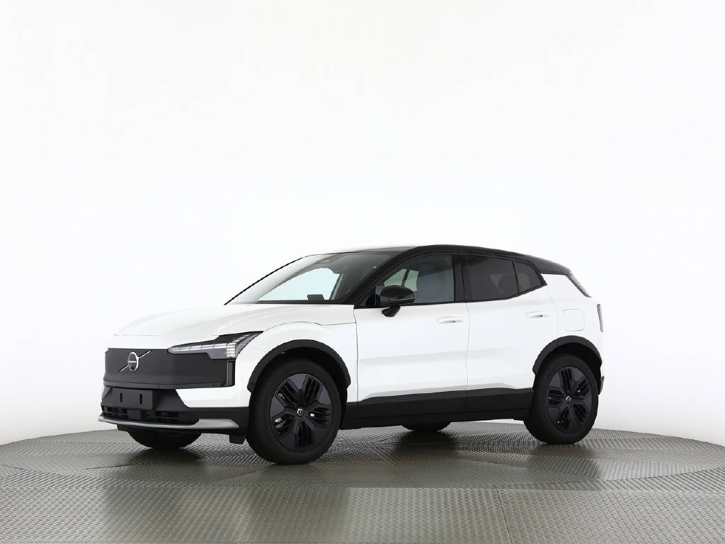 VOLVO EX 30 Cross Country P8 Twin Performance AWD-image-0