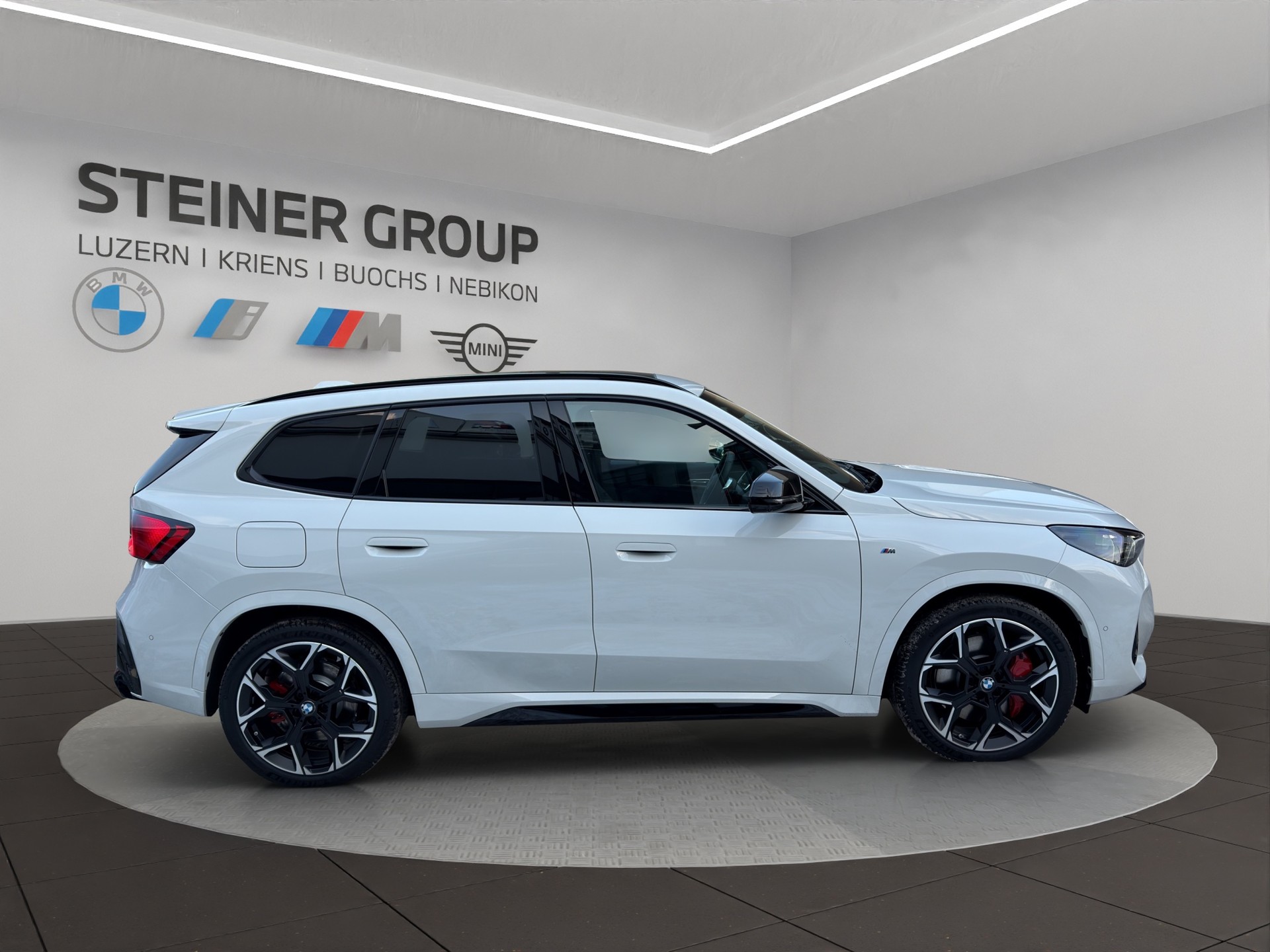 BMW X1 xDrive M35i-image-3