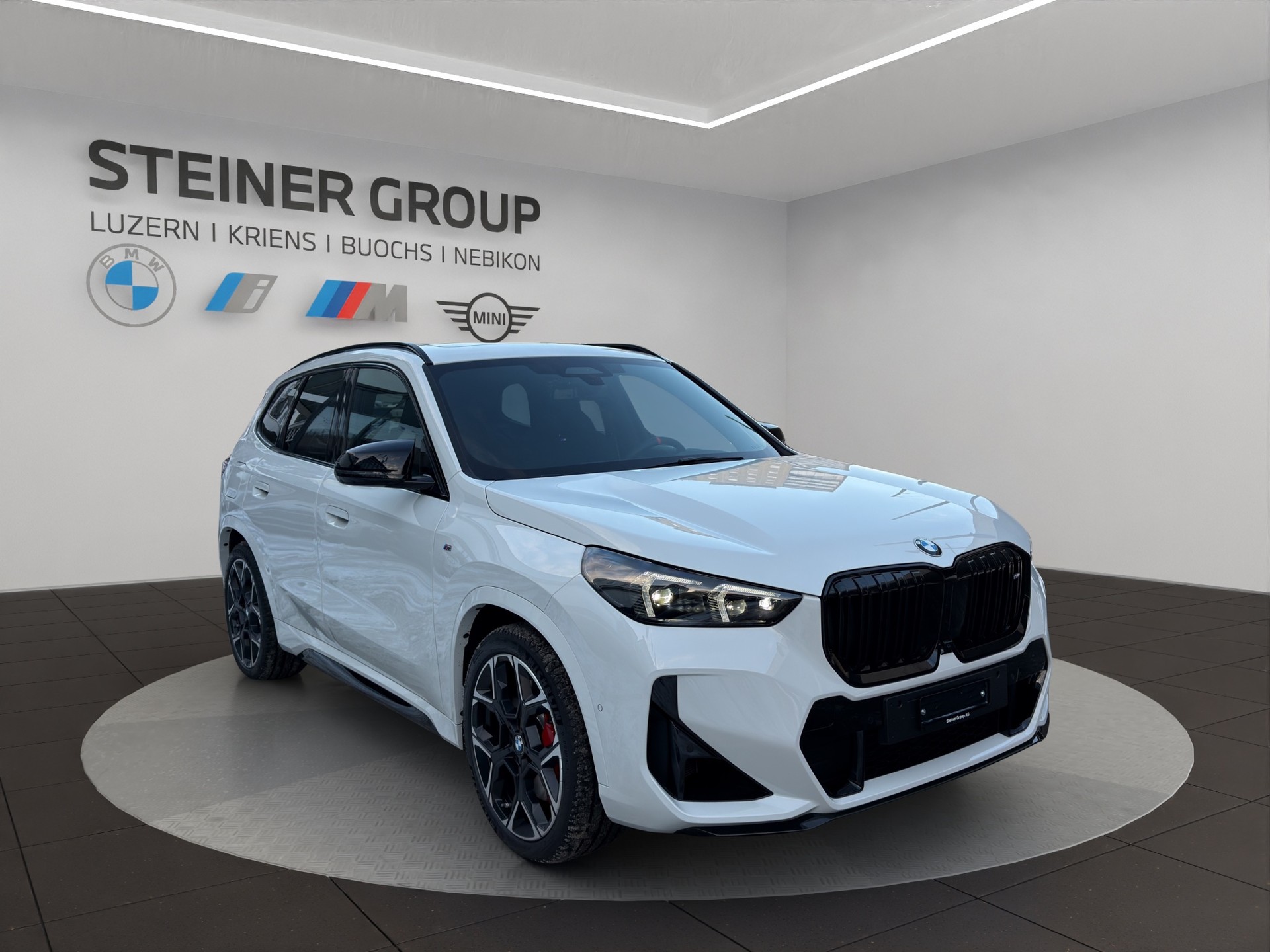 BMW X1 xDrive M35i-image-2