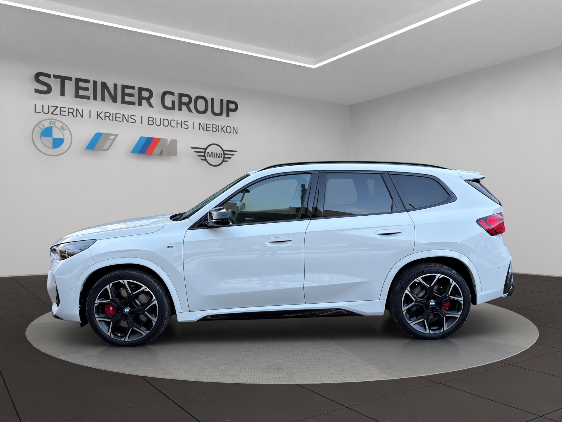 BMW X1 xDrive M35i-image-7