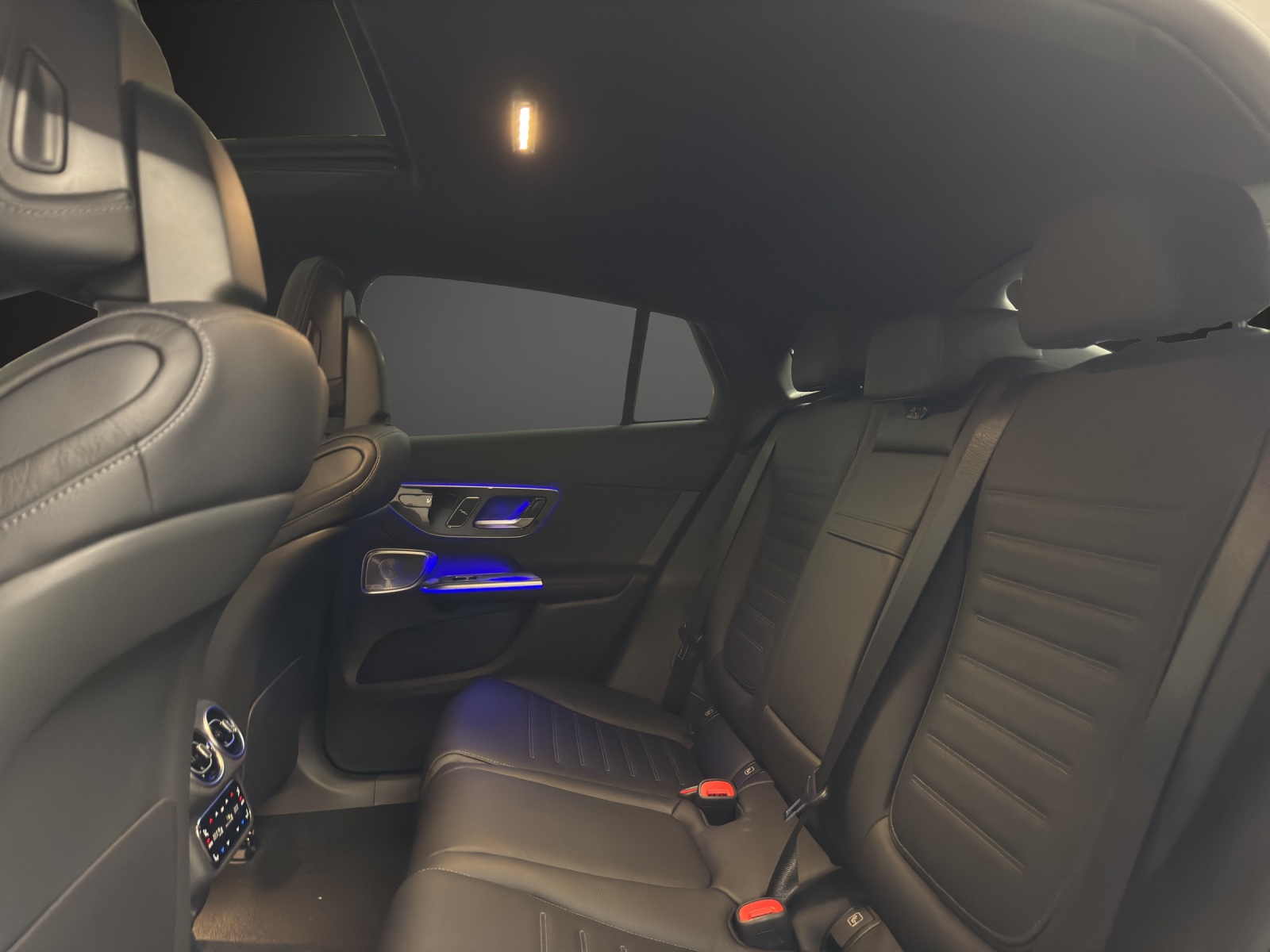 MERCEDES-BENZ GLC Coupé 300 e 4Matic 9G-Tronic EQ Star-image-11