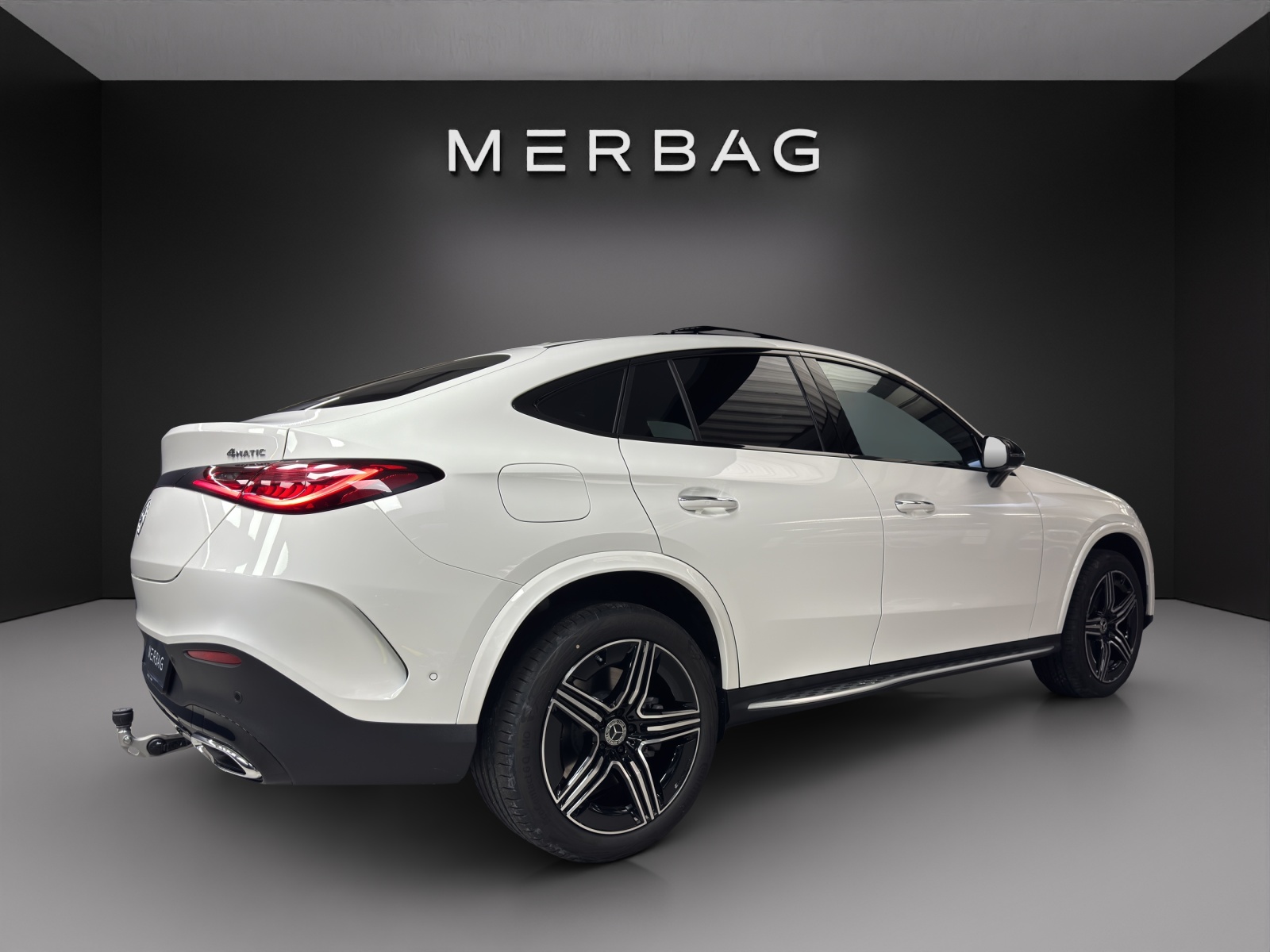 MERCEDES-BENZ GLC Coupé 300 e 4Matic 9G-Tronic EQ Star-image-5