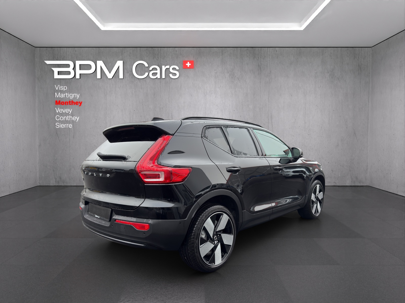 VOLVO EX40 82kWh Twin Motor AWD Ultra Xcentric Edition-image-3