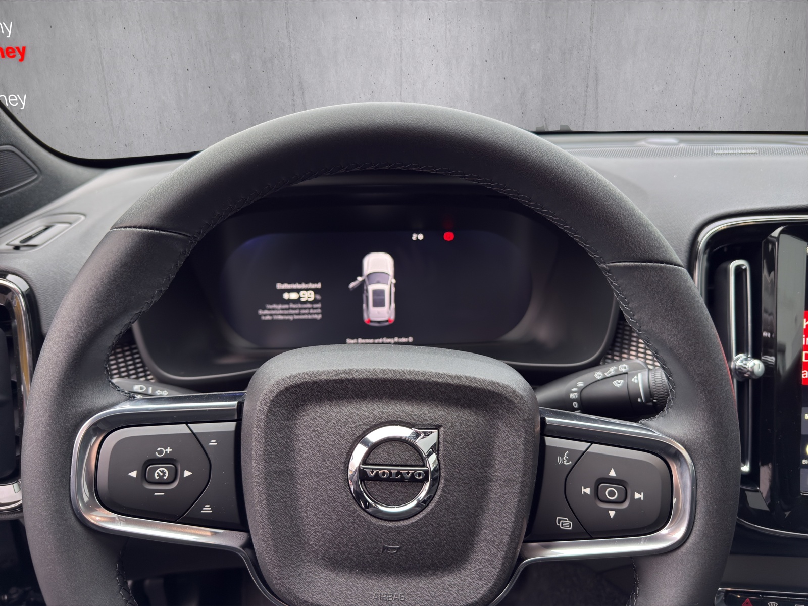 VOLVO EX40 82kWh Twin Motor AWD Ultra Xcentric Edition-image-16