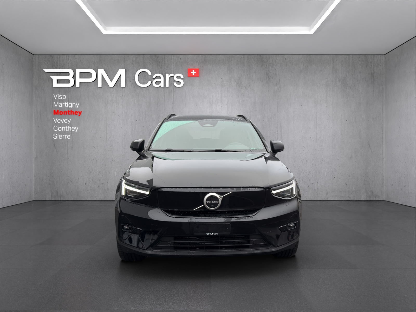 VOLVO EX40 82kWh Twin Motor AWD Ultra Xcentric Edition-image-1