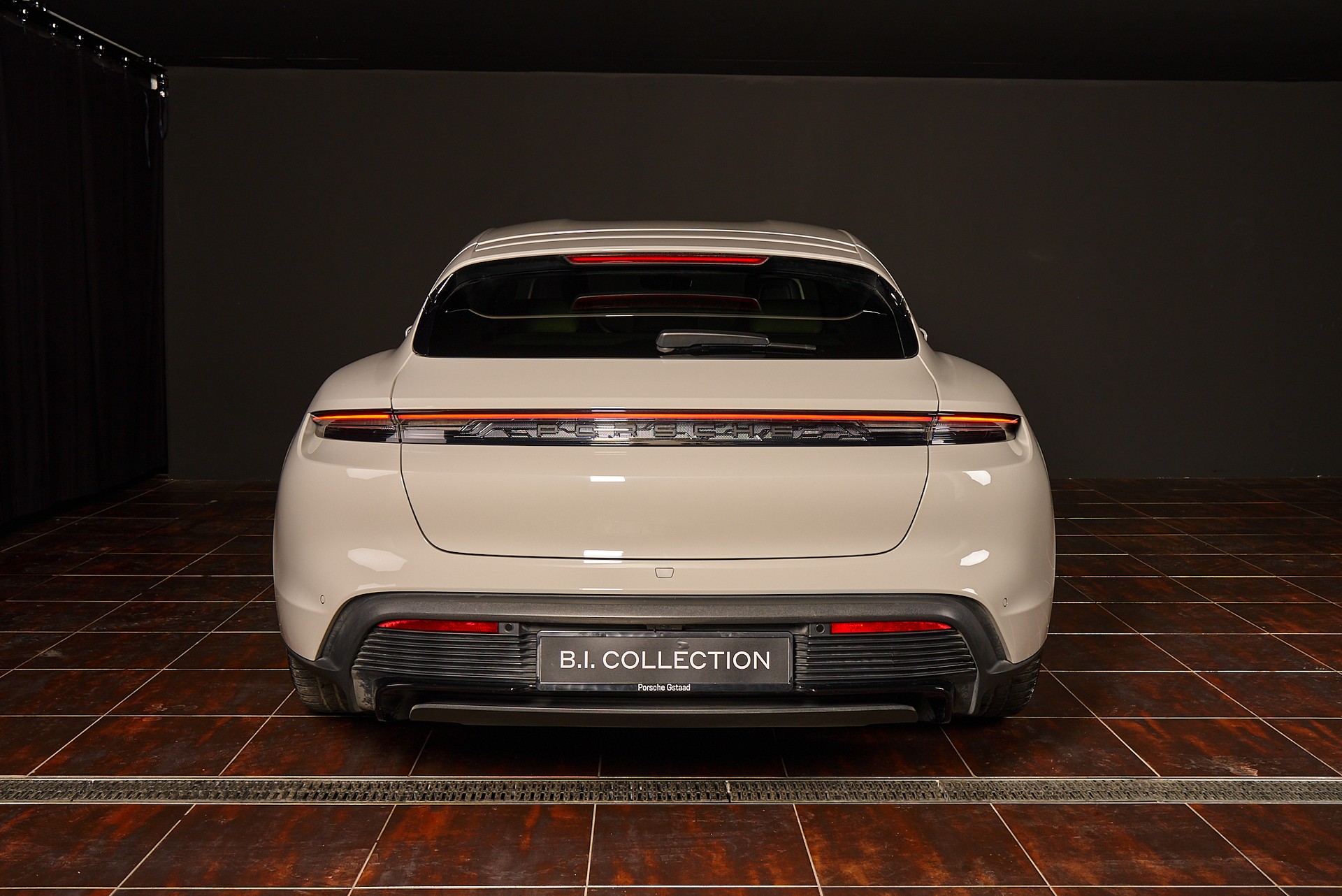 PORSCHE Taycan GTS Sport Turismo Performance Plus 93,4kWh-image-6