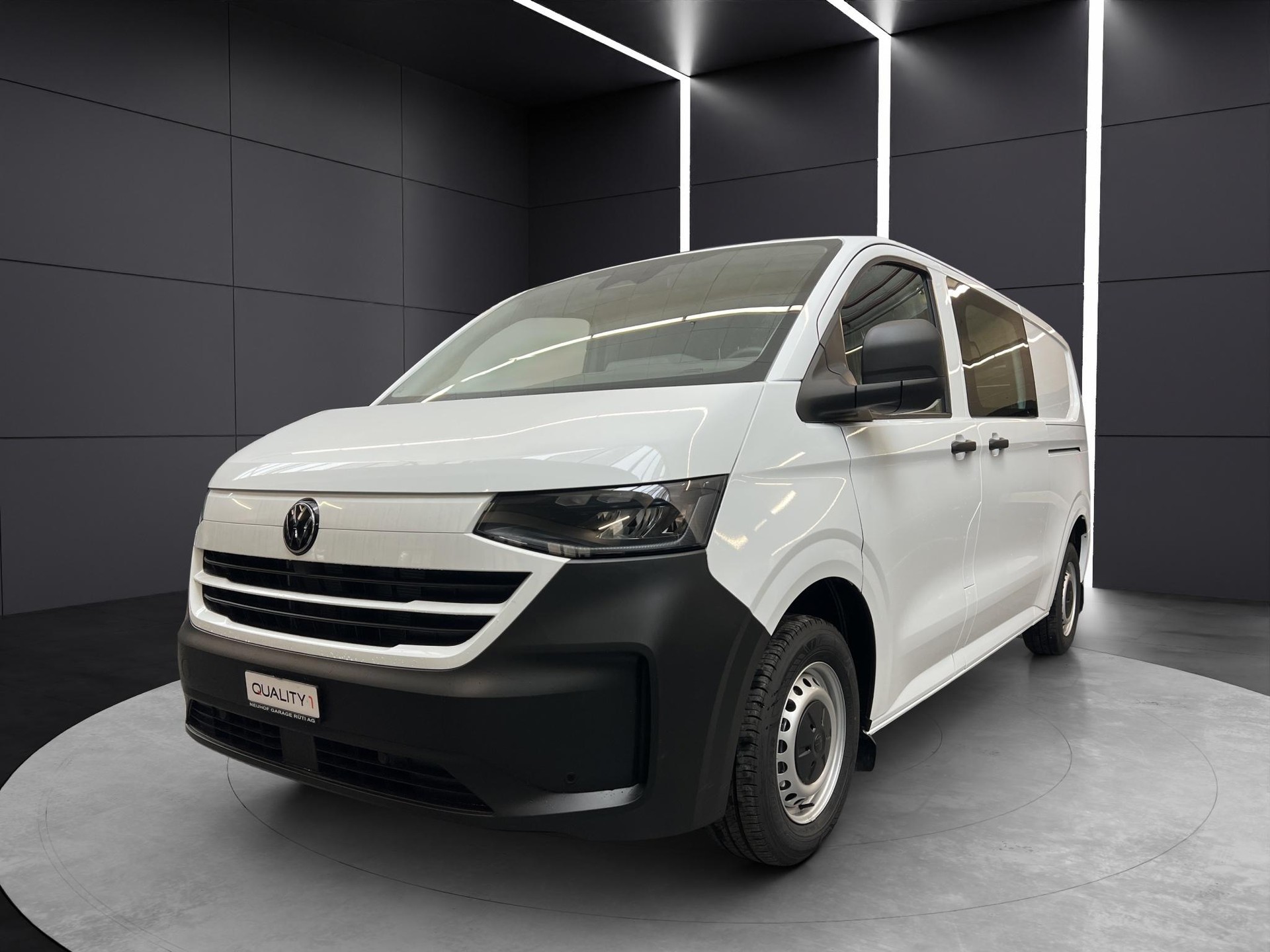 VW Transporter Kombi 3500 2.0 TDI 170 4motion-image-0