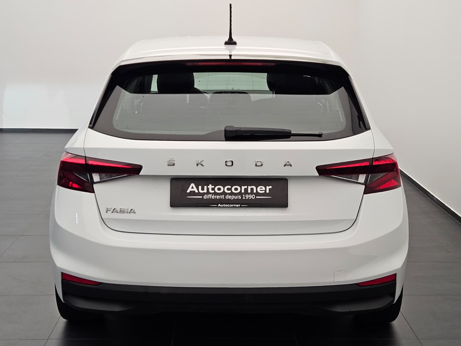 SKODA Fabia 1.0 TSI Ambition DSG-image-7