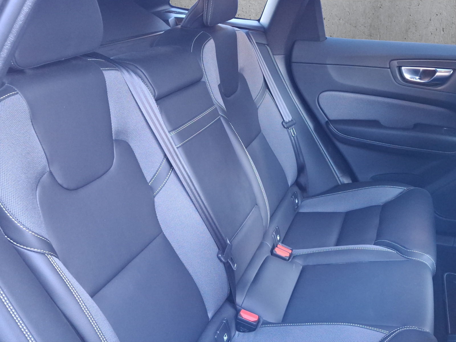 Image VOLVO XC60 XC60 T6 eAWD R-Design Geartronic