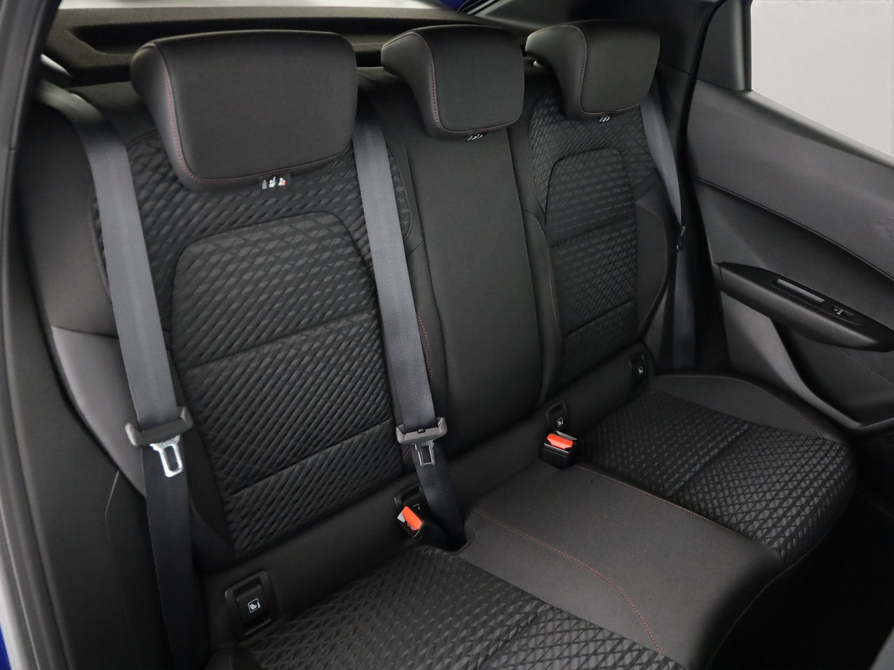 RENAULT Clio 1.8 E-Tech techno-image-7