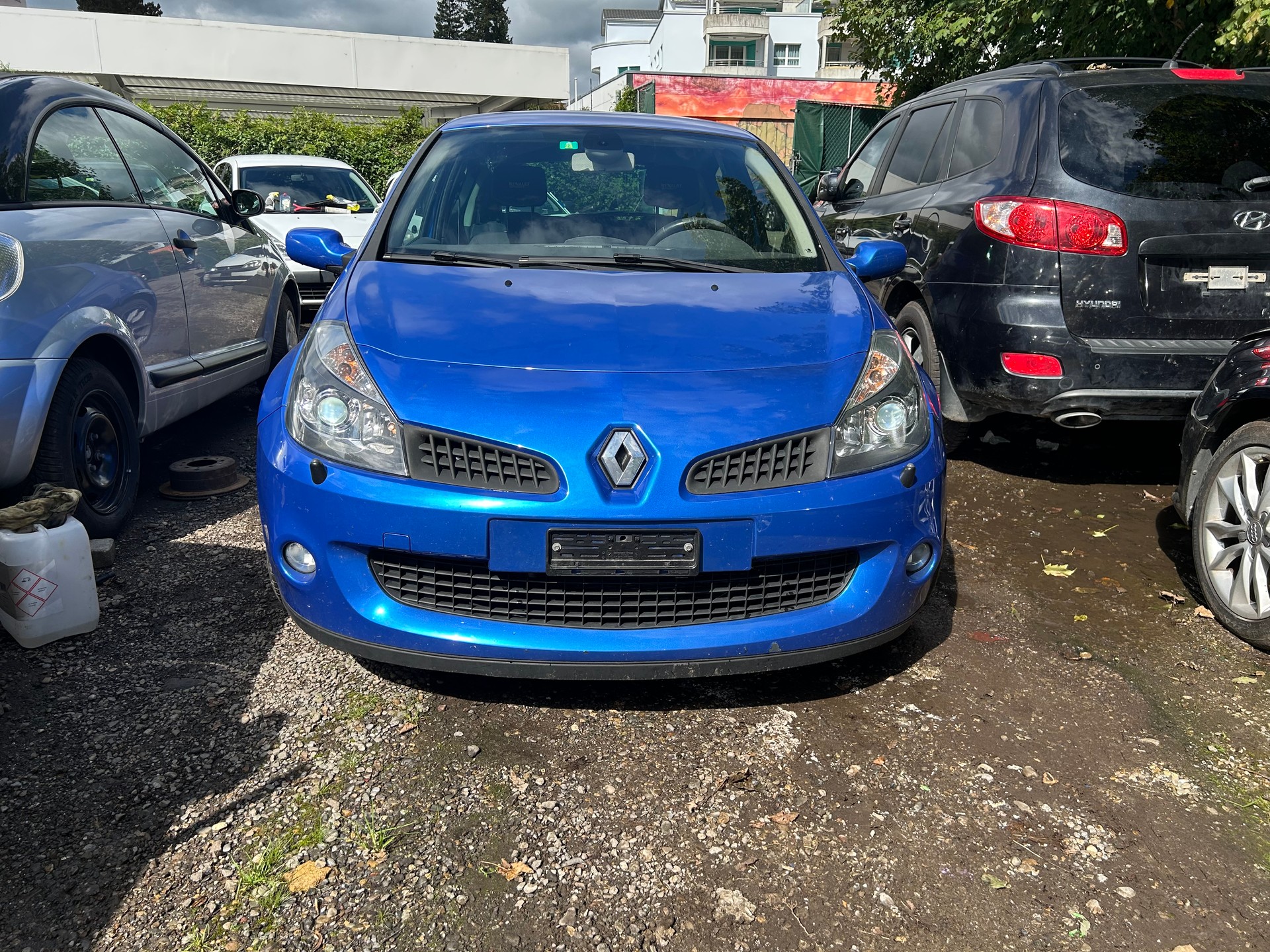 RENAULT Clio 2.0 16V Sport-image-0