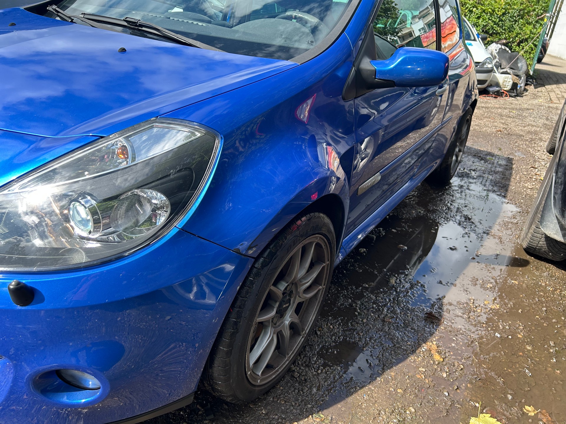 RENAULT Clio 2.0 16V Sport-image-3