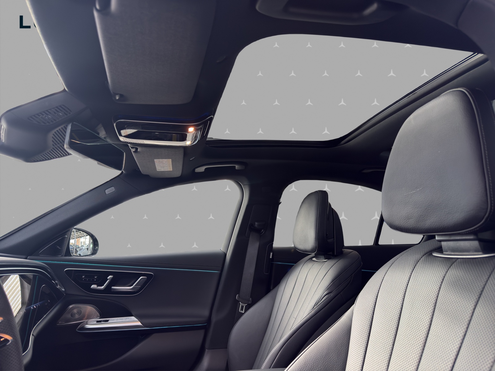 MERCEDES-BENZ E 220 d 4Matic 9G-Tronic-image-8