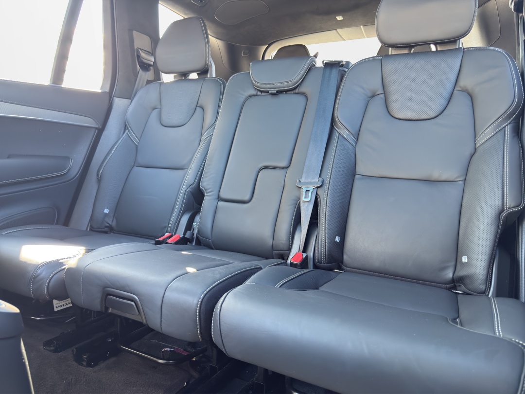 VOLVO XC90 T8 eAWD PluginHybrid Ultimate Dark Geartronic-image-10