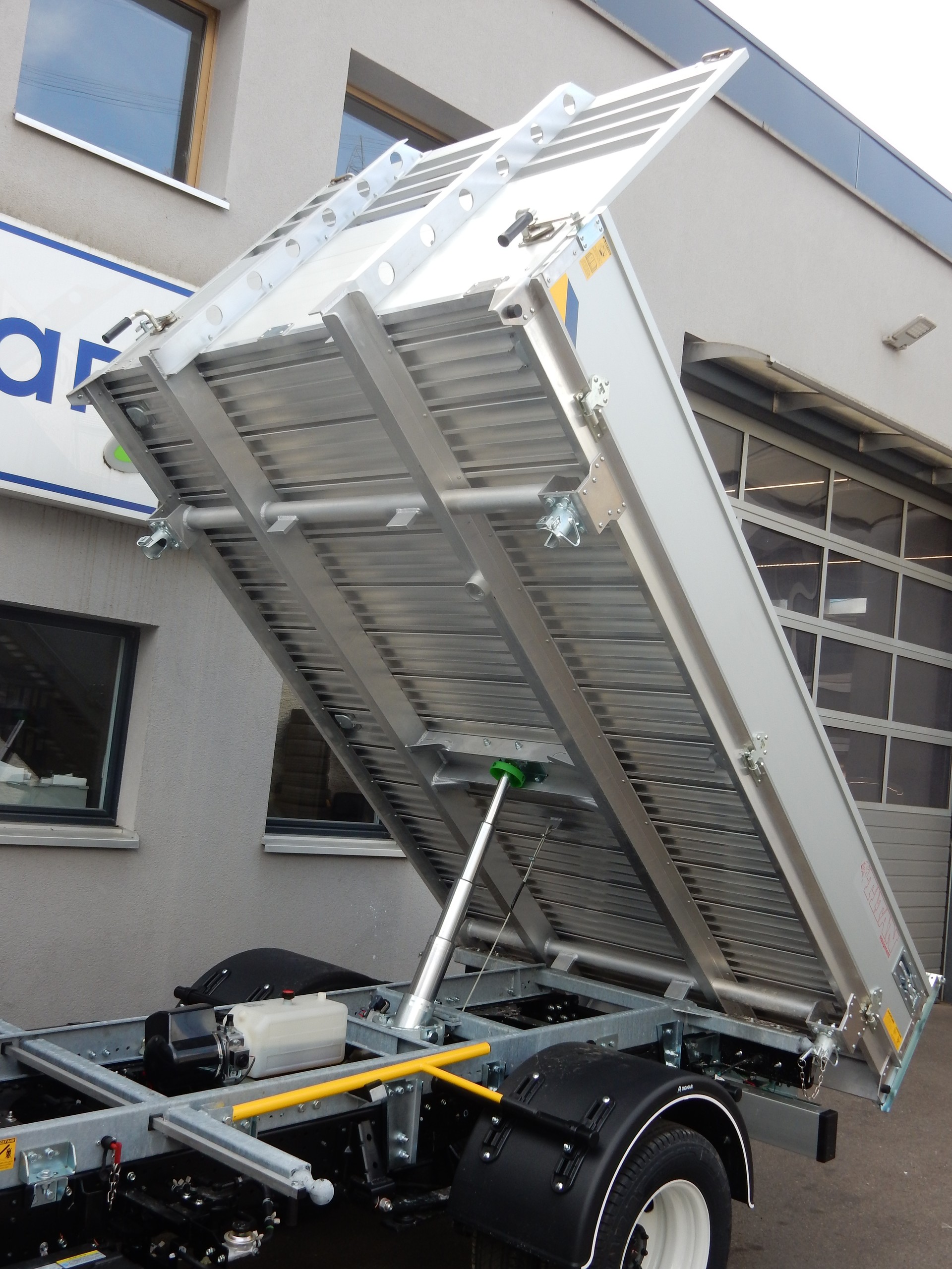 ISUZU M 27 3.0 150 CV GENERATION 2-image-17