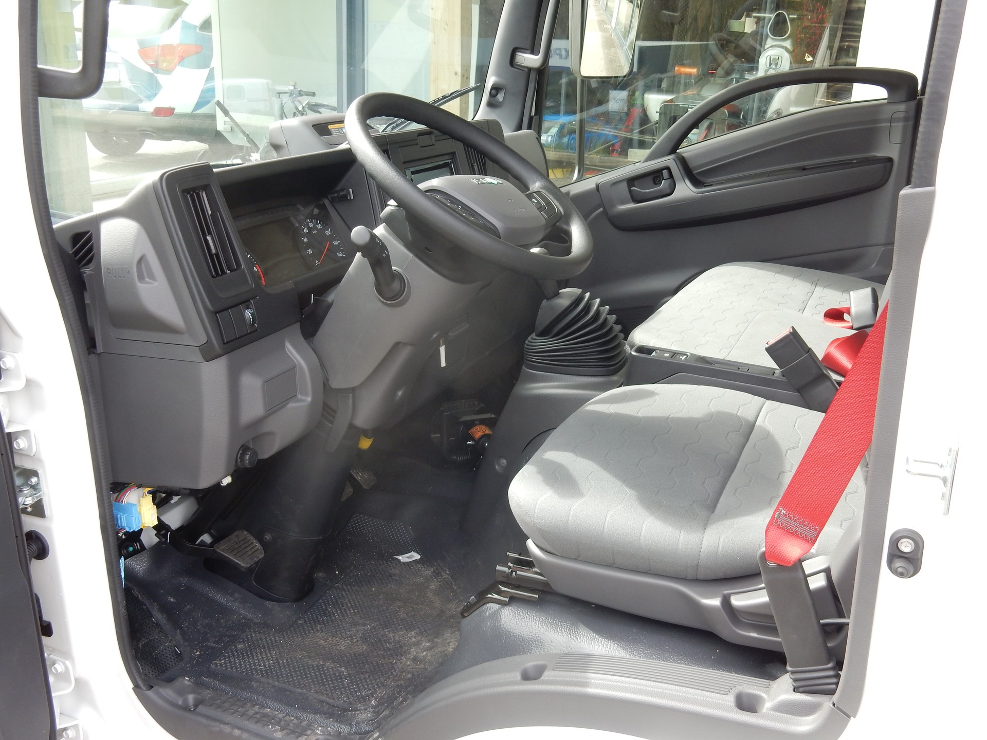 ISUZU M 27 3.0 150 CV GENERATION 2-image-6