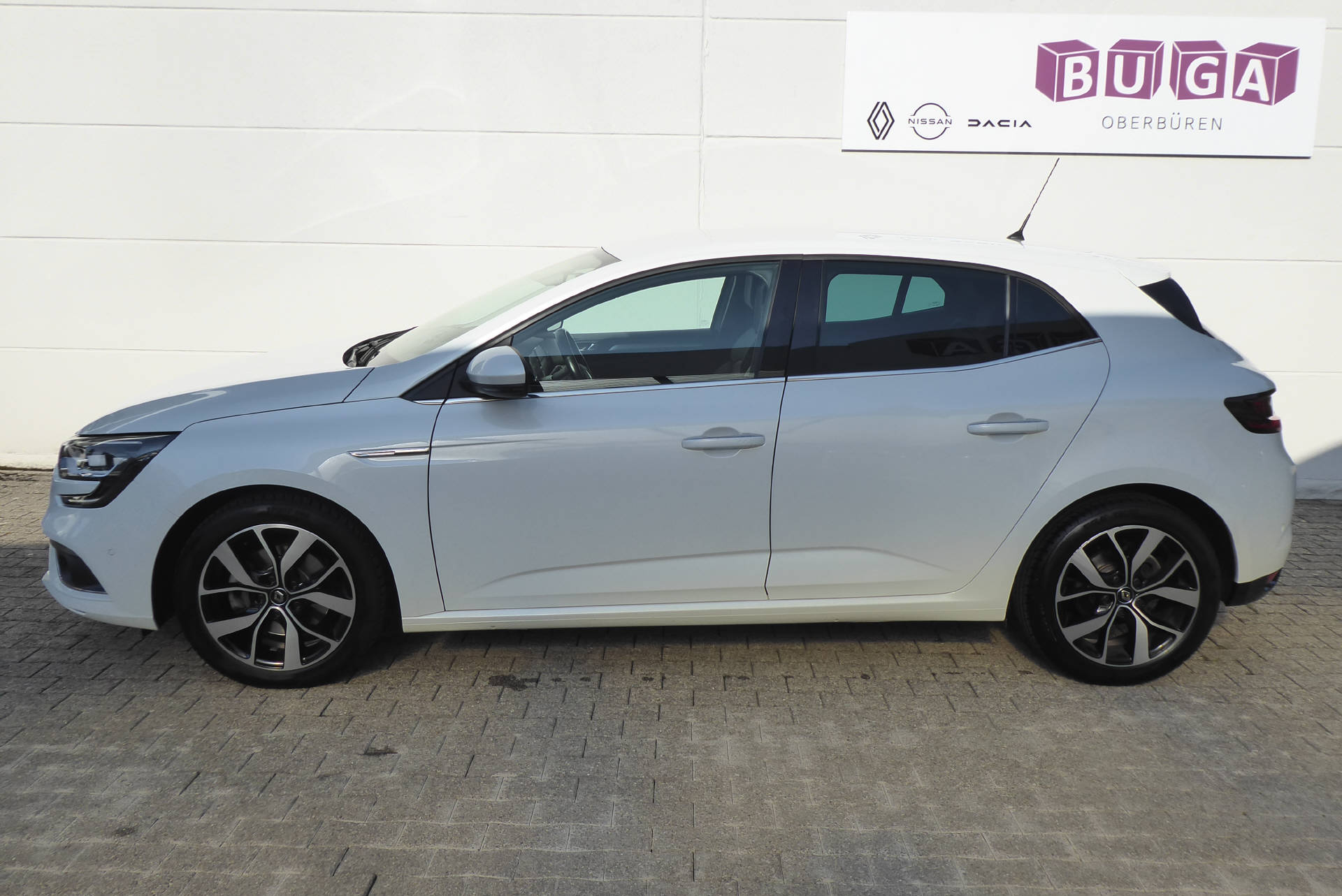 RENAULT Mégane 1.3 16V Turbo Intens EDC-image-1