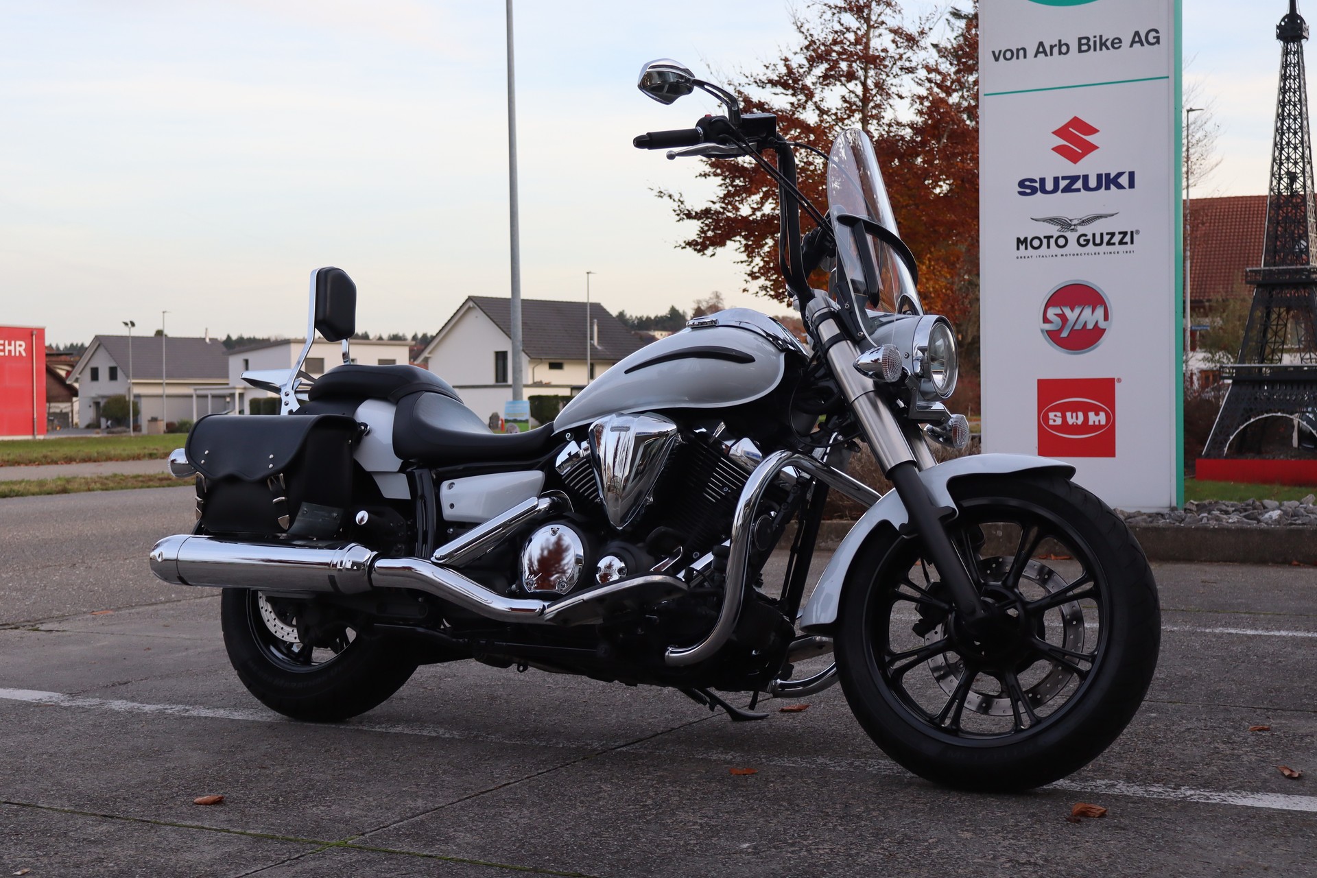 YAMAHA XVS 950 A Midnight Star-showroom-element-1