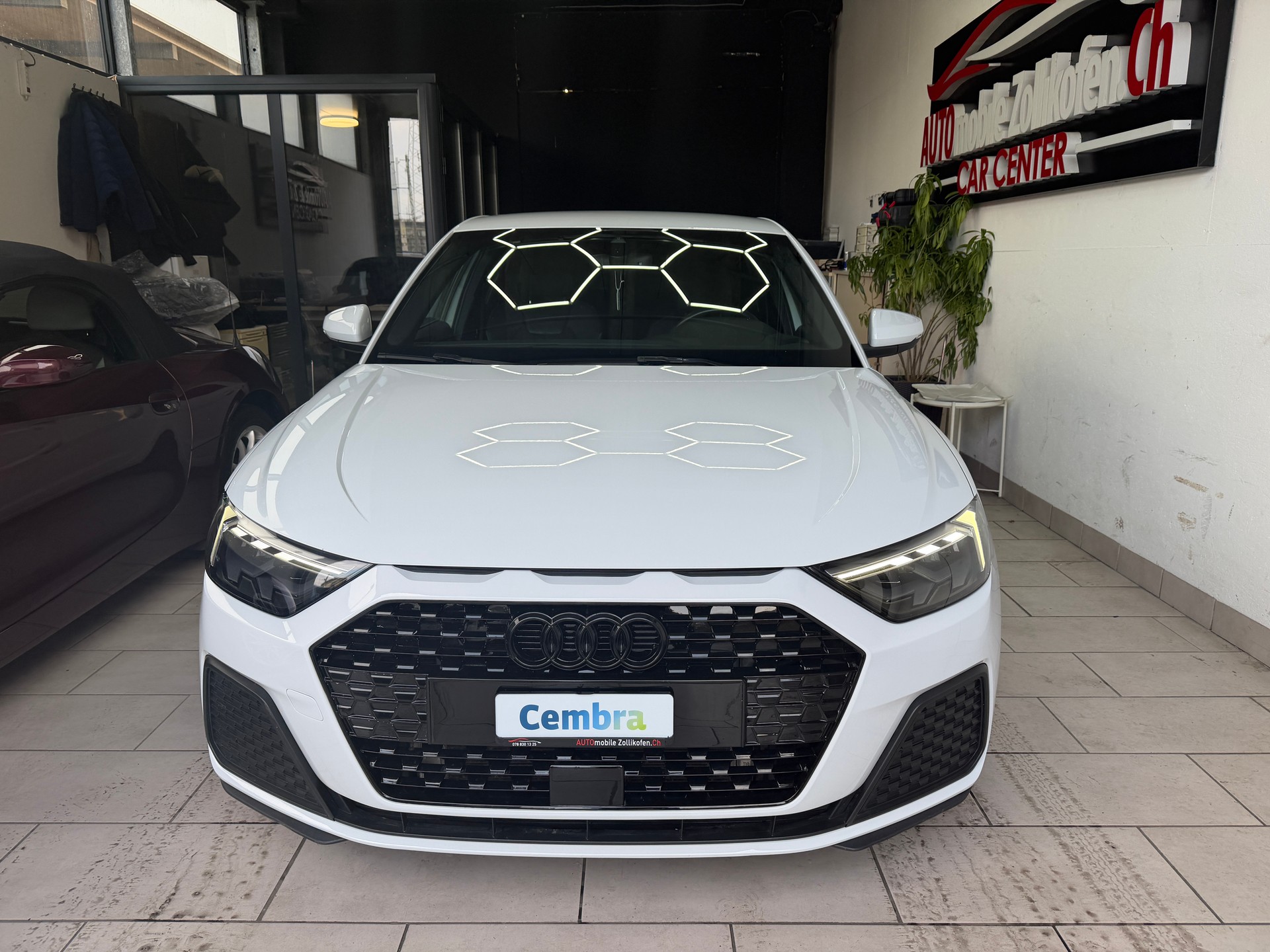 AUDI A1 Sportback 35 TFSI S Line-image-1