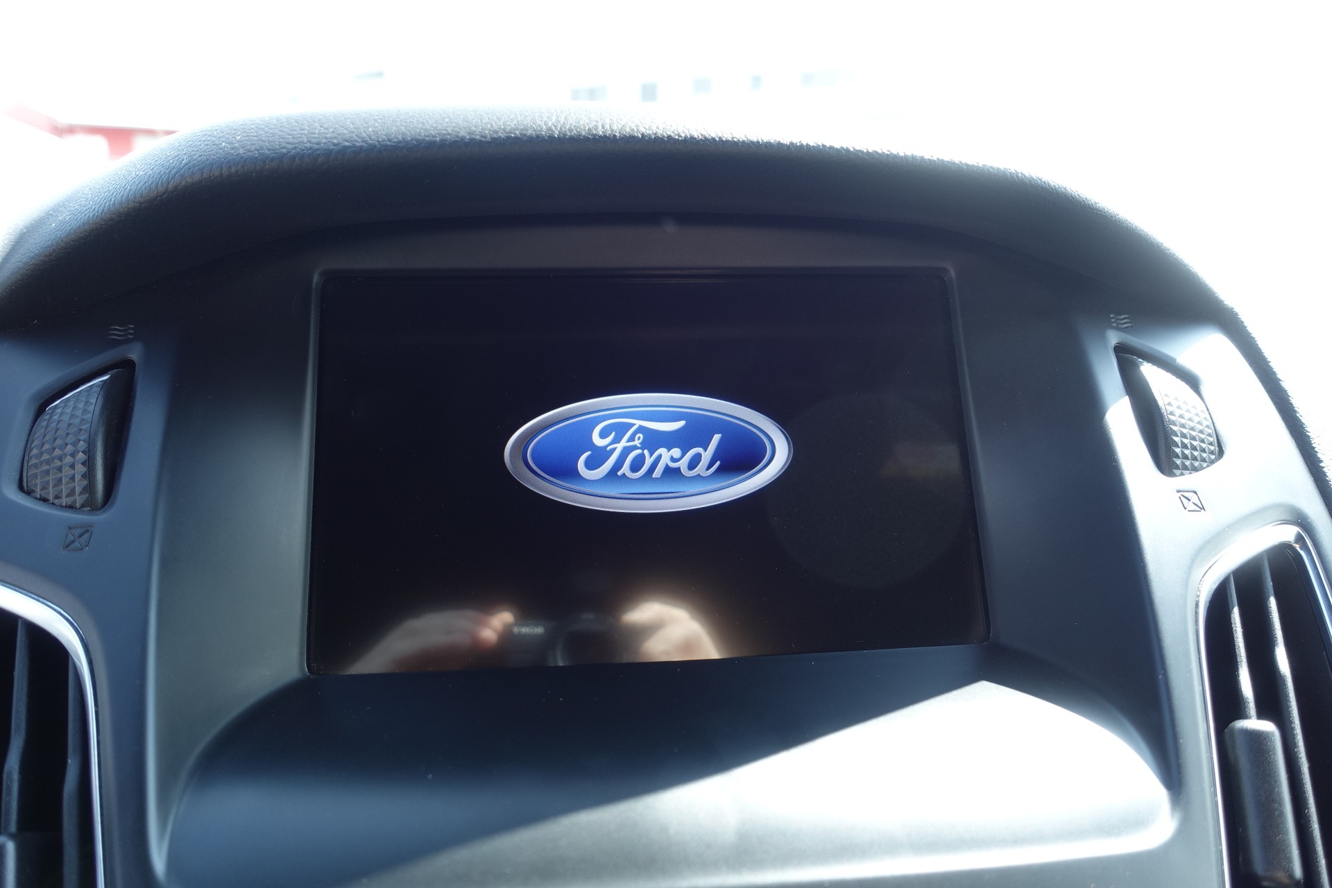 FORD Focus 1.0 SCTi ST Line-image-11