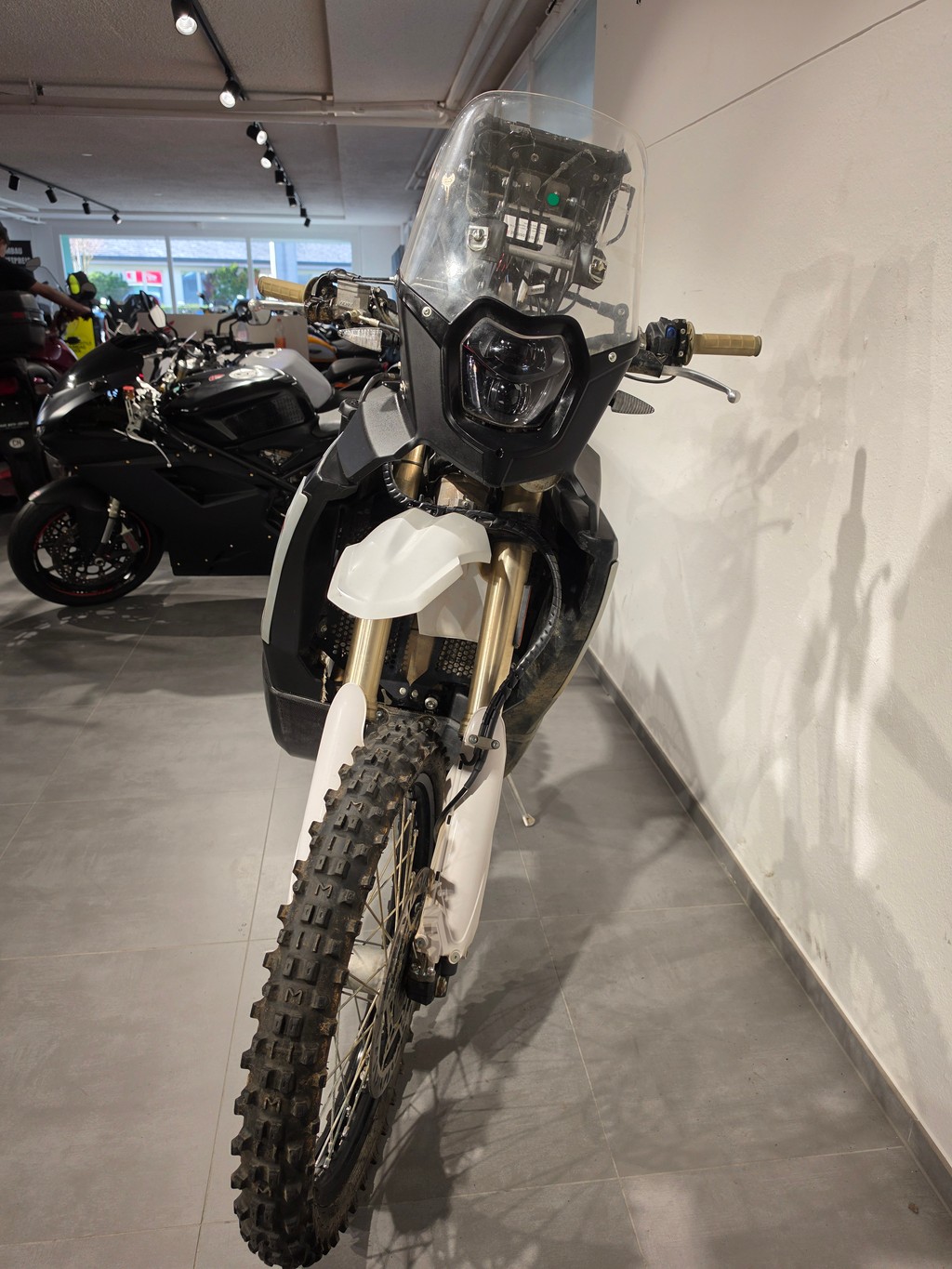 FANTIC XEF RALLY-showroom-element-2