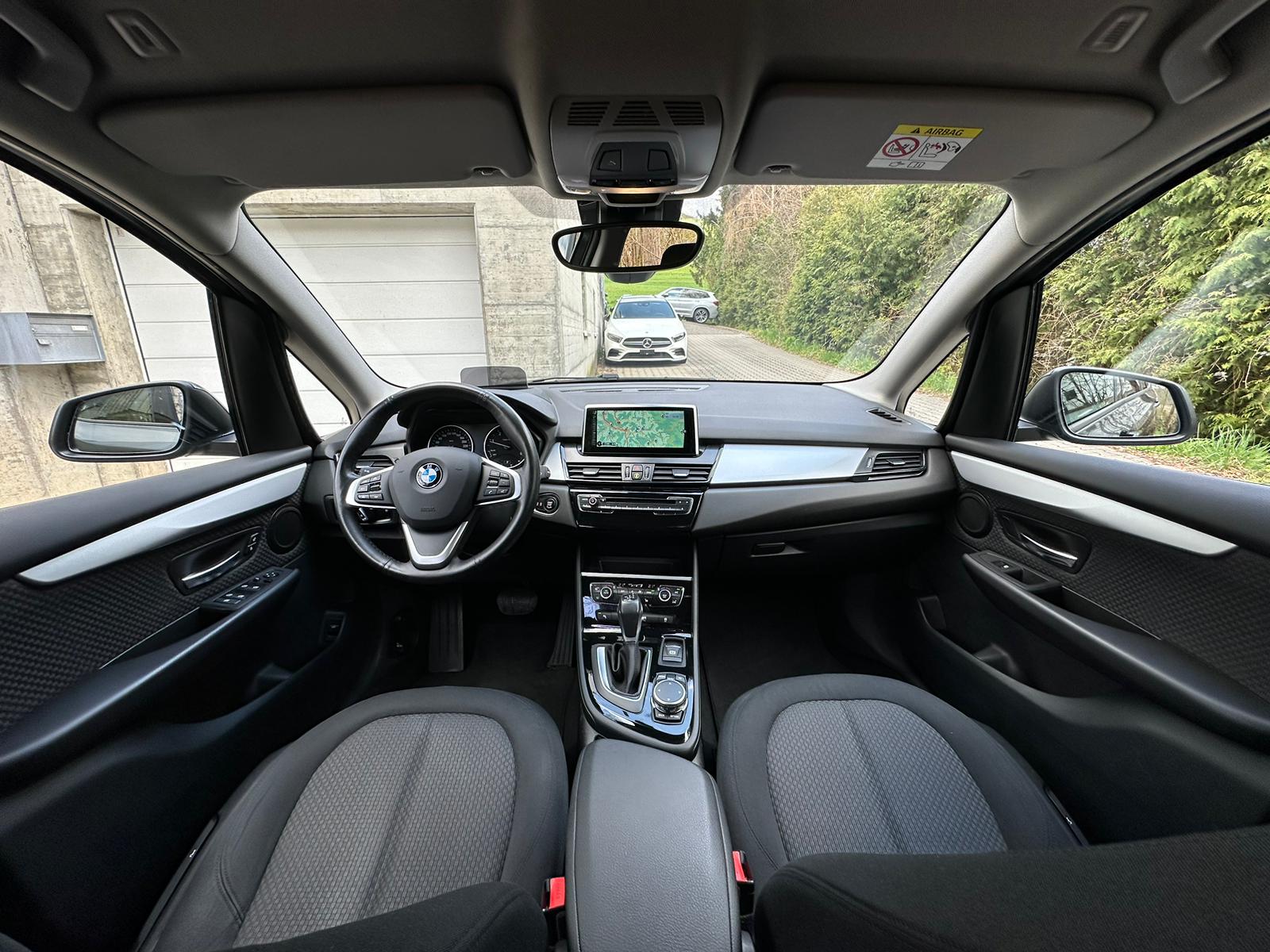 BMW 220d xDrive Gran Tourer Steptronic-image-15