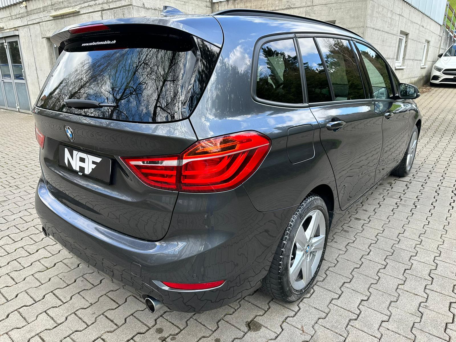 BMW 220d xDrive Gran Tourer Steptronic-image-4