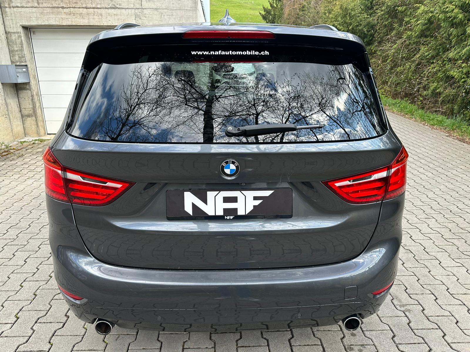 BMW 220d xDrive Gran Tourer Steptronic-image-3